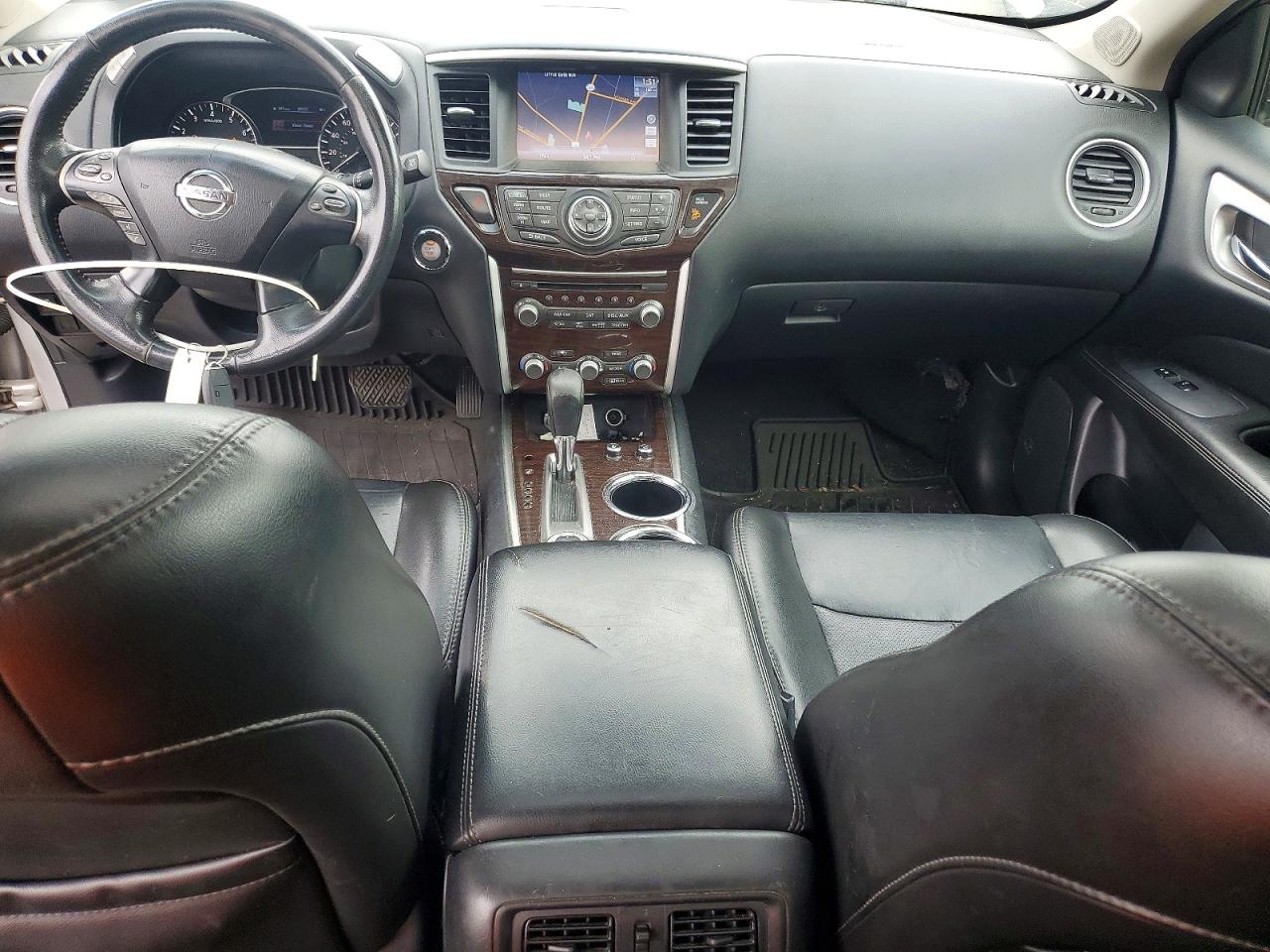 2014 Nissan Pathfinder S Серебряный vin: 5N1AR2MM3EC688595