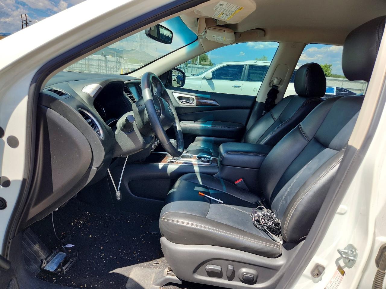 2014 Nissan Pathfinder Sl White vin: 5N1AR2MM3EC698222
