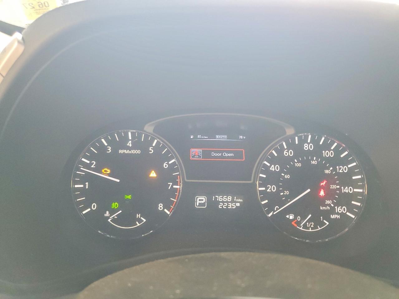 2014 Nissan Pathfinder Sv Black vin: 5N1AR2MM3EC727427