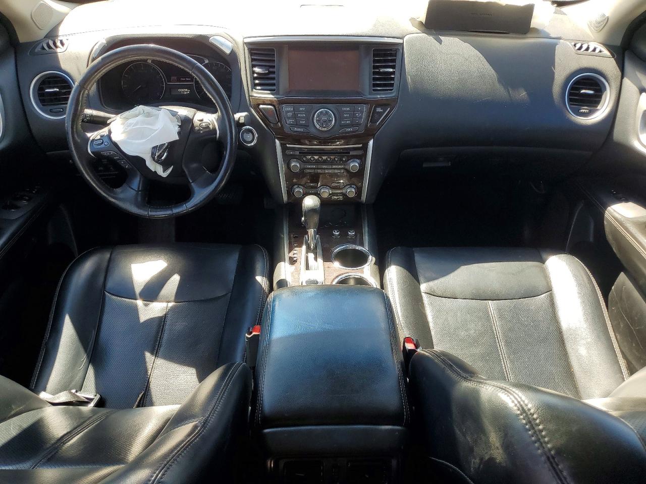 2014 Nissan Pathfinder S Red vin: 5N1AR2MM3EC730540