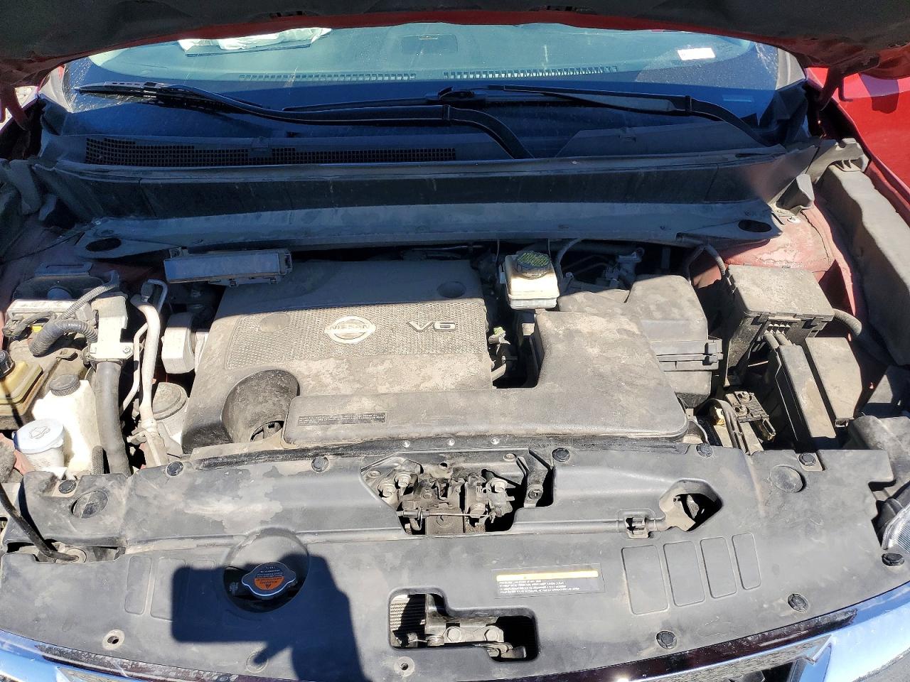 2014 Nissan Pathfinder S Red vin: 5N1AR2MM3EC730540