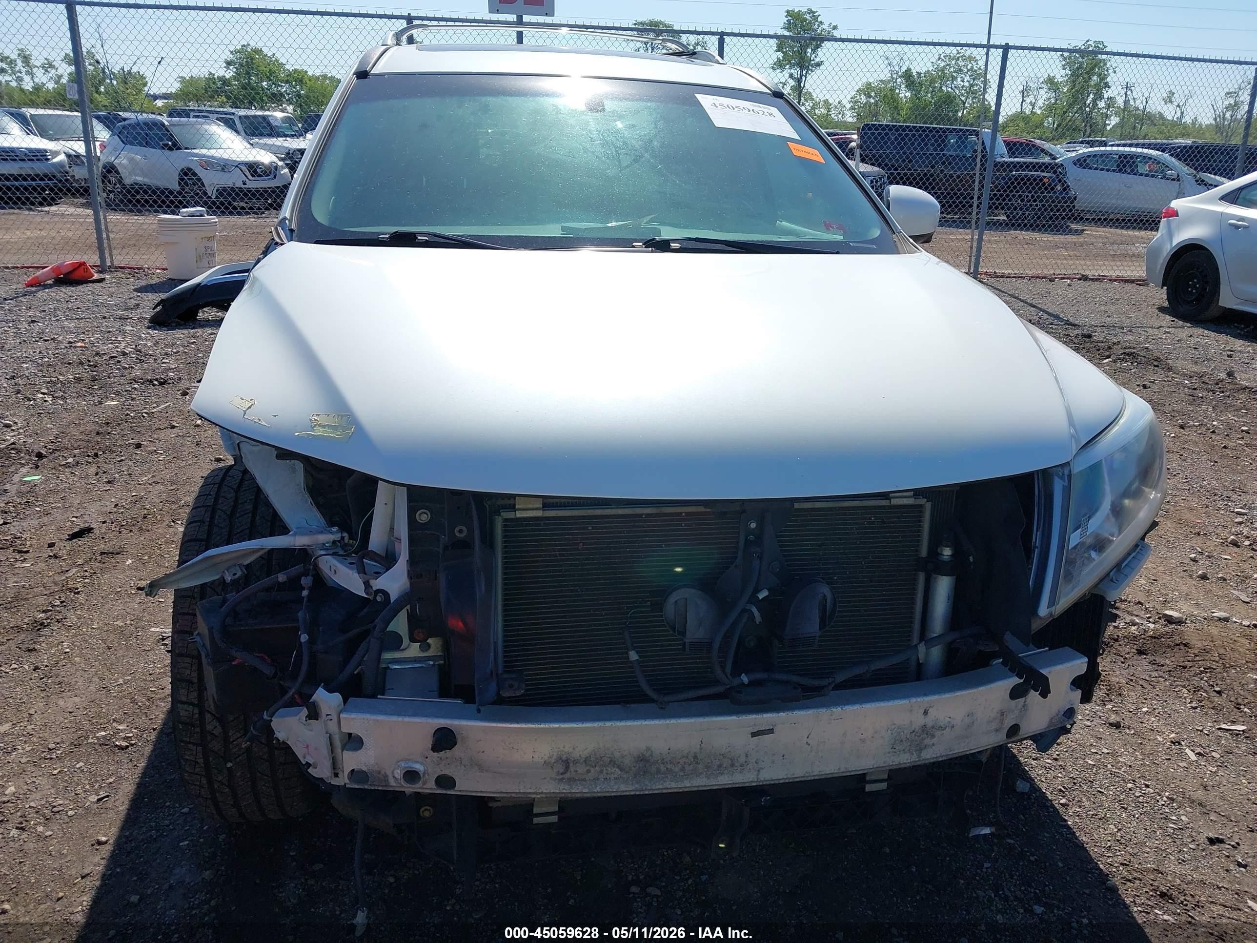 2015 Nissan Pathfinder Platinum White vin: 5N1AR2MM3FC602218
