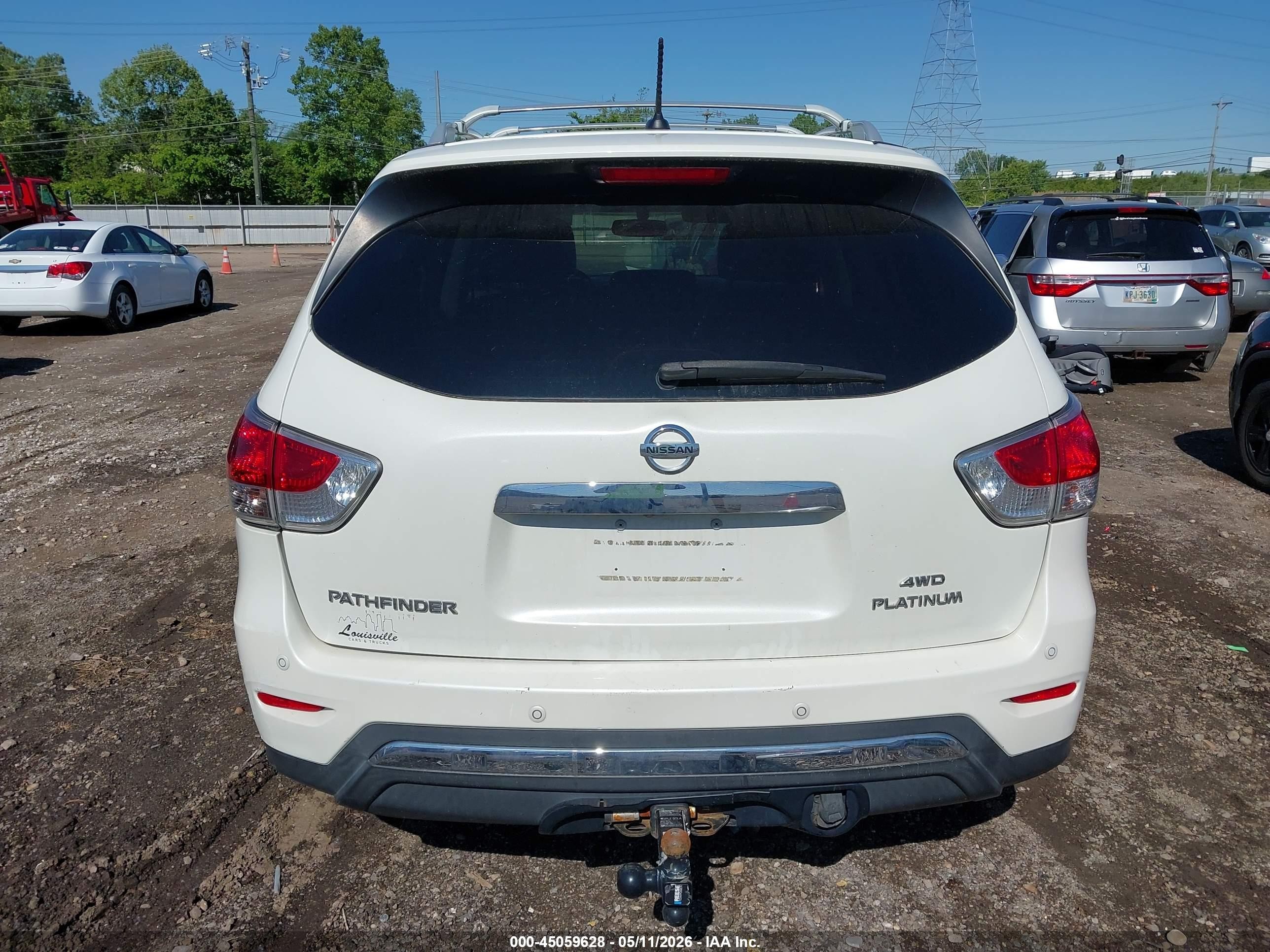 2015 Nissan Pathfinder Platinum White vin: 5N1AR2MM3FC602218