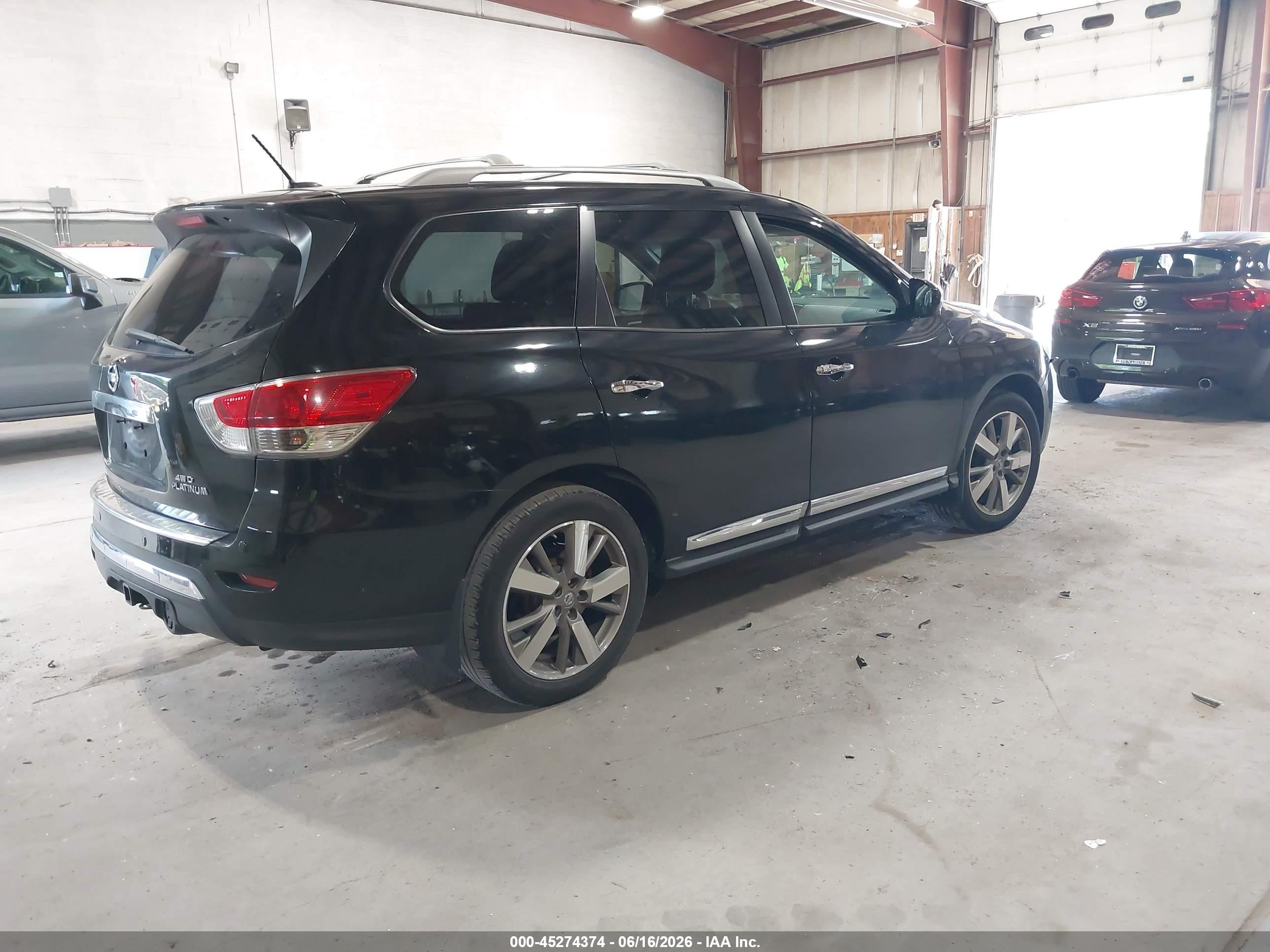 2015 Nissan Pathfinder Platinum Black vin: 5N1AR2MM3FC605118