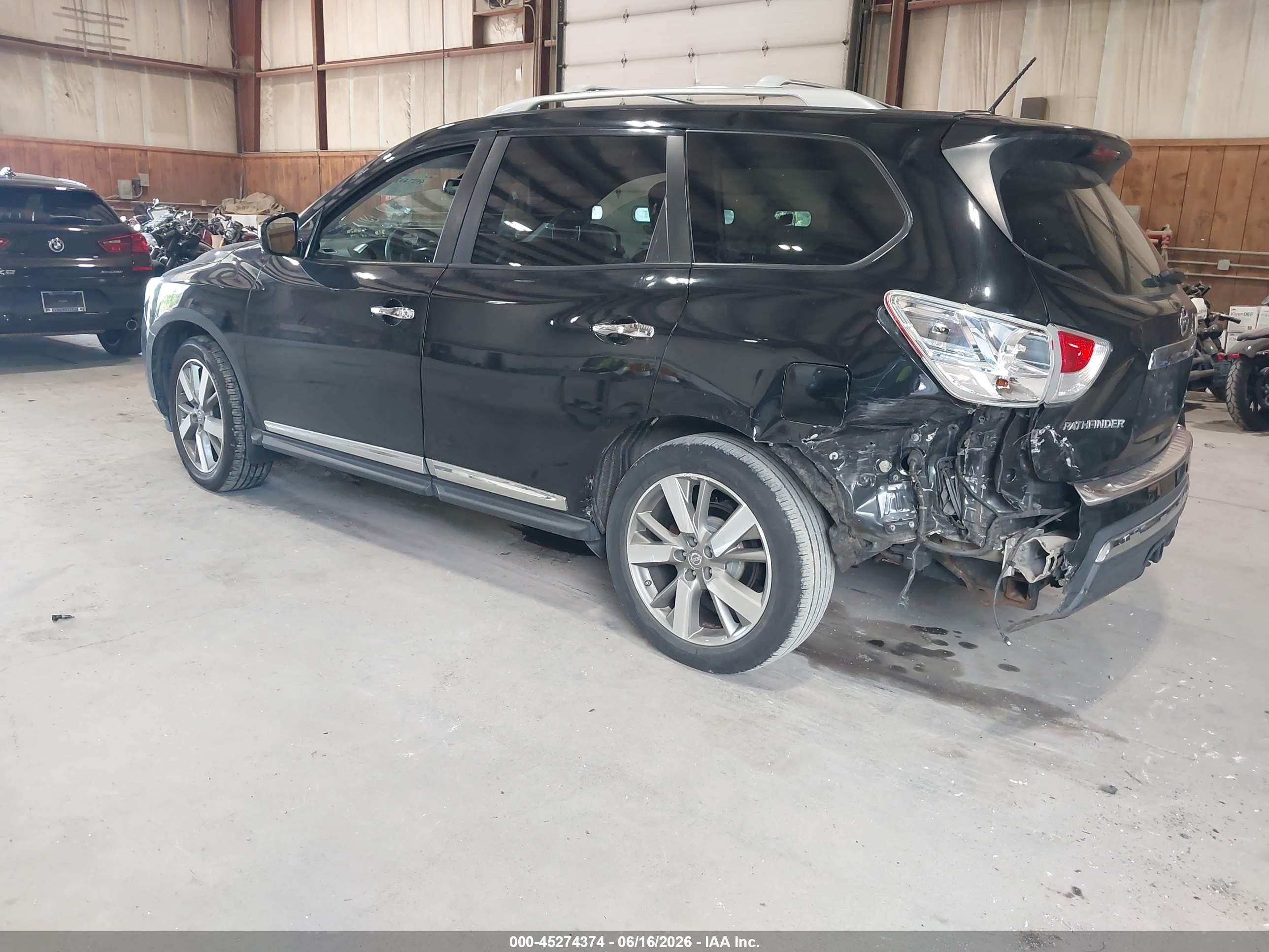 2015 Nissan Pathfinder Platinum Black vin: 5N1AR2MM3FC605118