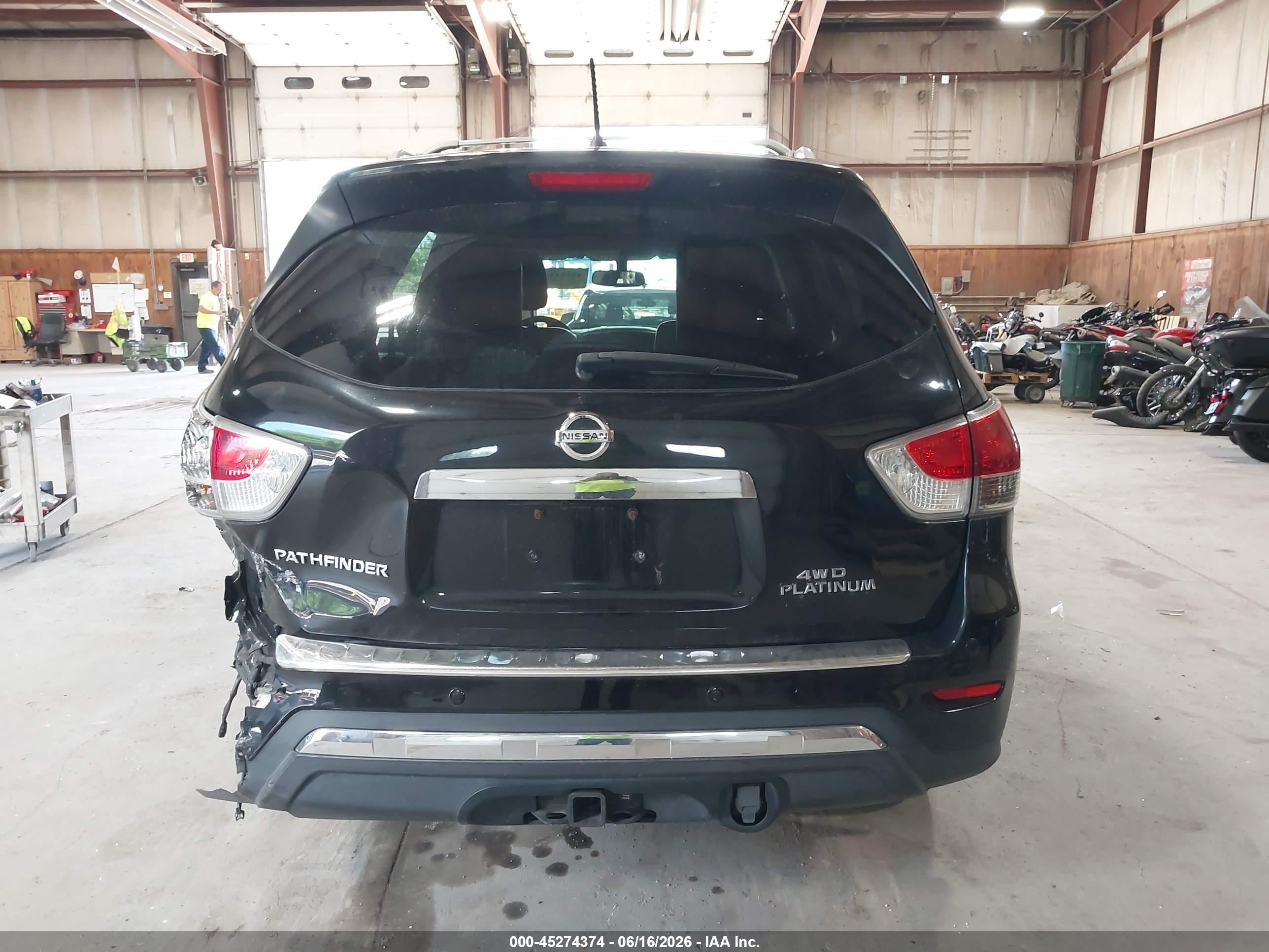 2015 Nissan Pathfinder Platinum Black vin: 5N1AR2MM3FC605118
