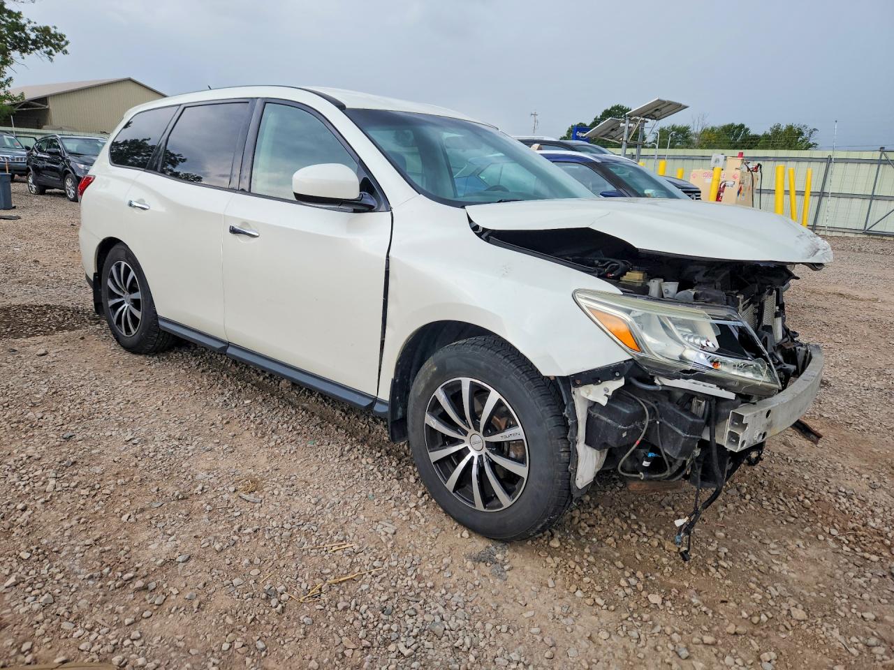 2015 Nissan Pathfinder S White vin: 5N1AR2MM3FC609217