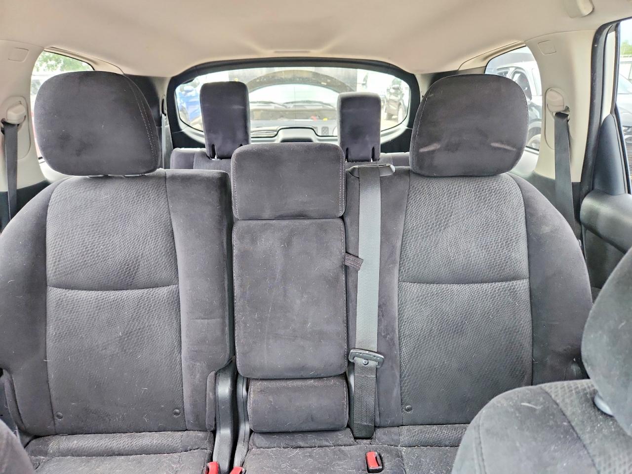 2015 Nissan Pathfinder S White vin: 5N1AR2MM3FC609217