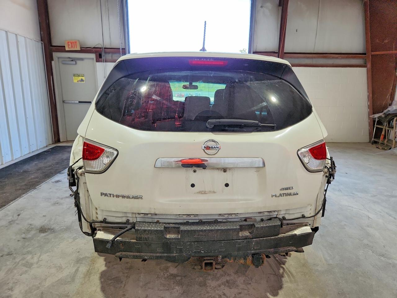 2015 Nissan Pathfinder S/sv/sl/platinum White vin: 5N1AR2MM3FC618855