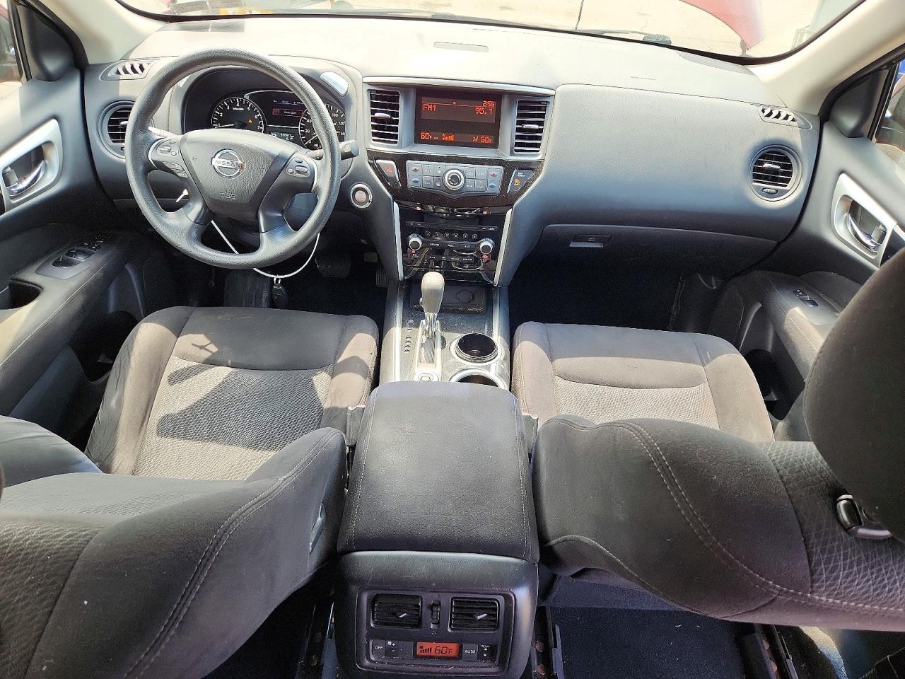 2015 Nissan Pathfinder S Red vin: 5N1AR2MM3FC619617