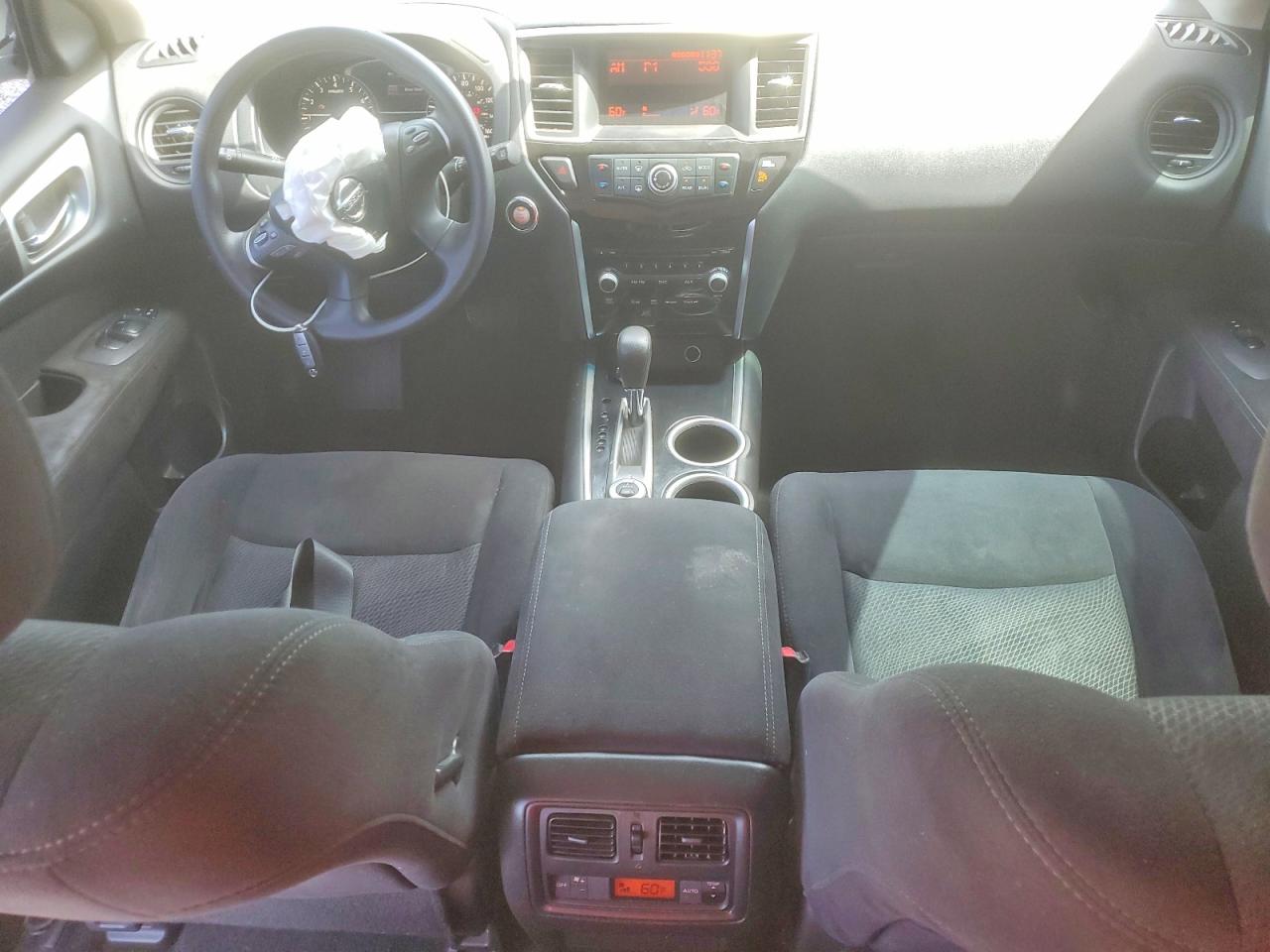 2015 Nissan Pathfinder S Brown vin: 5N1AR2MM3FC620170