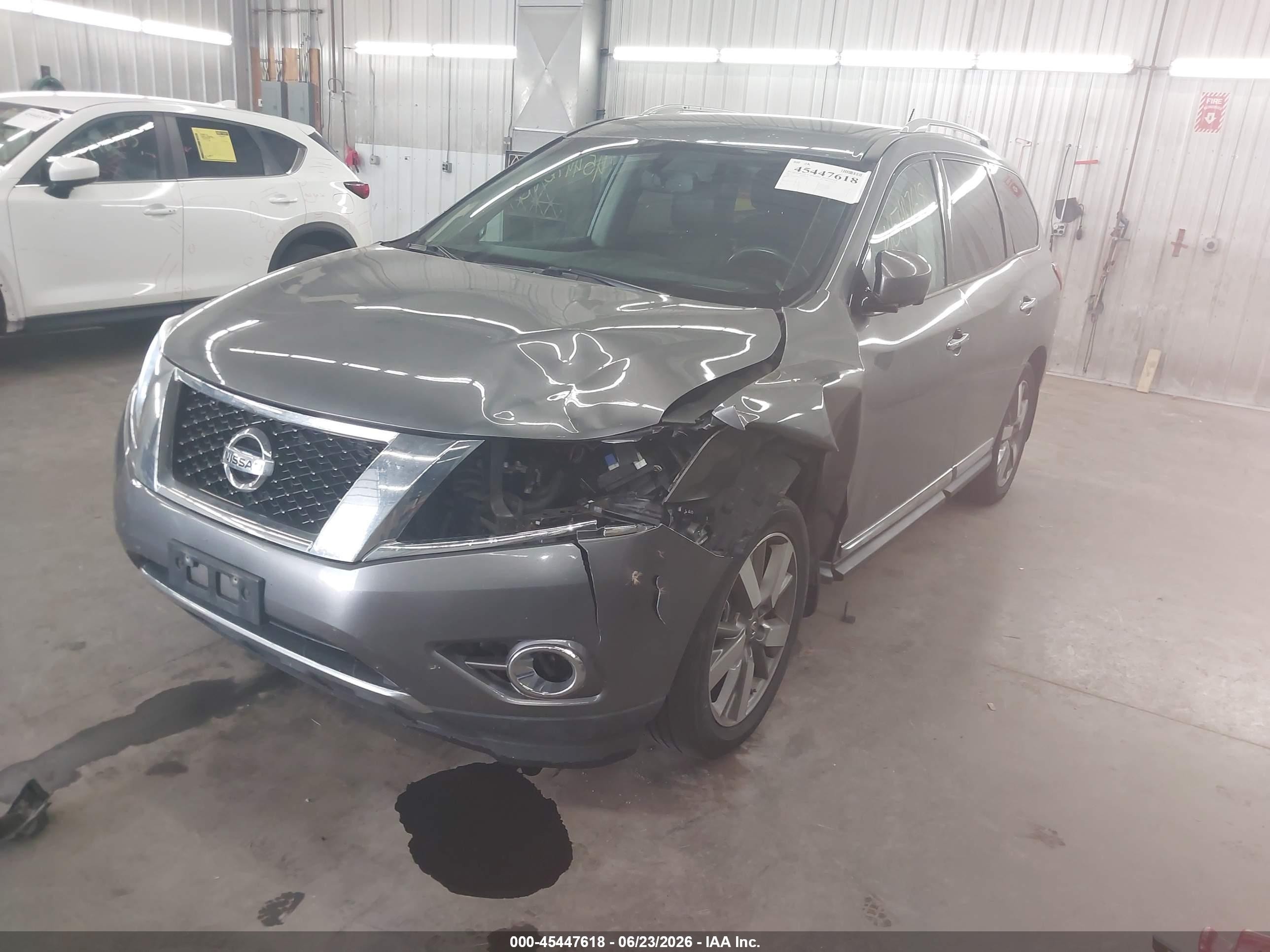 2015 Nissan Pathfinder Platinum/s/sl/sv Gray vin: 5N1AR2MM3FC642203