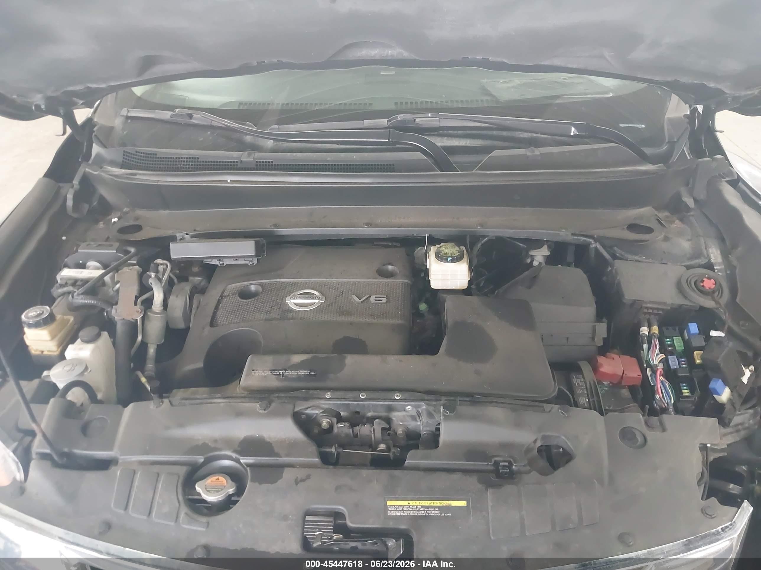 2015 Nissan Pathfinder Platinum/s/sl/sv Gray vin: 5N1AR2MM3FC642203