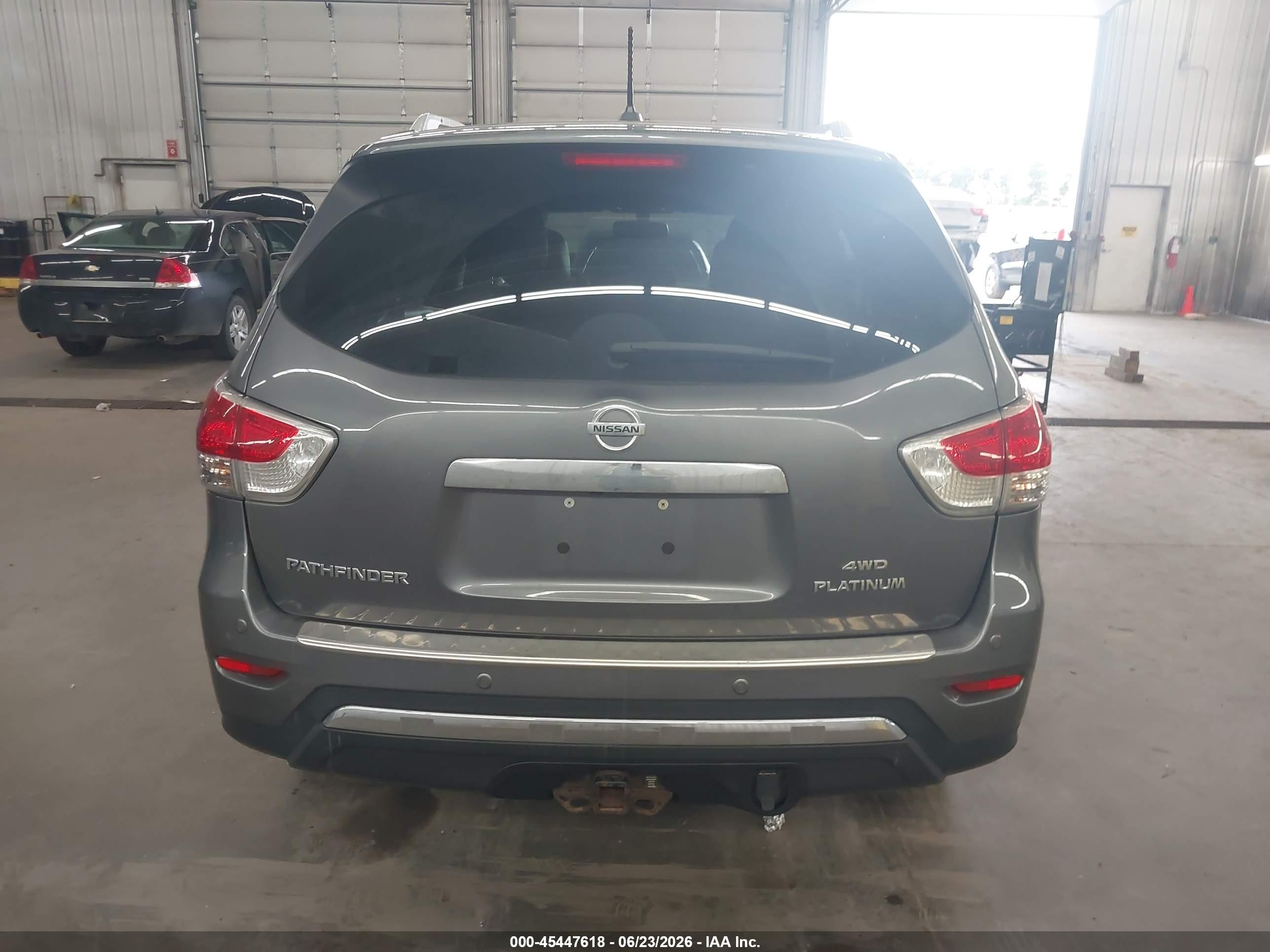 2015 Nissan Pathfinder Platinum/s/sl/sv Gray vin: 5N1AR2MM3FC642203