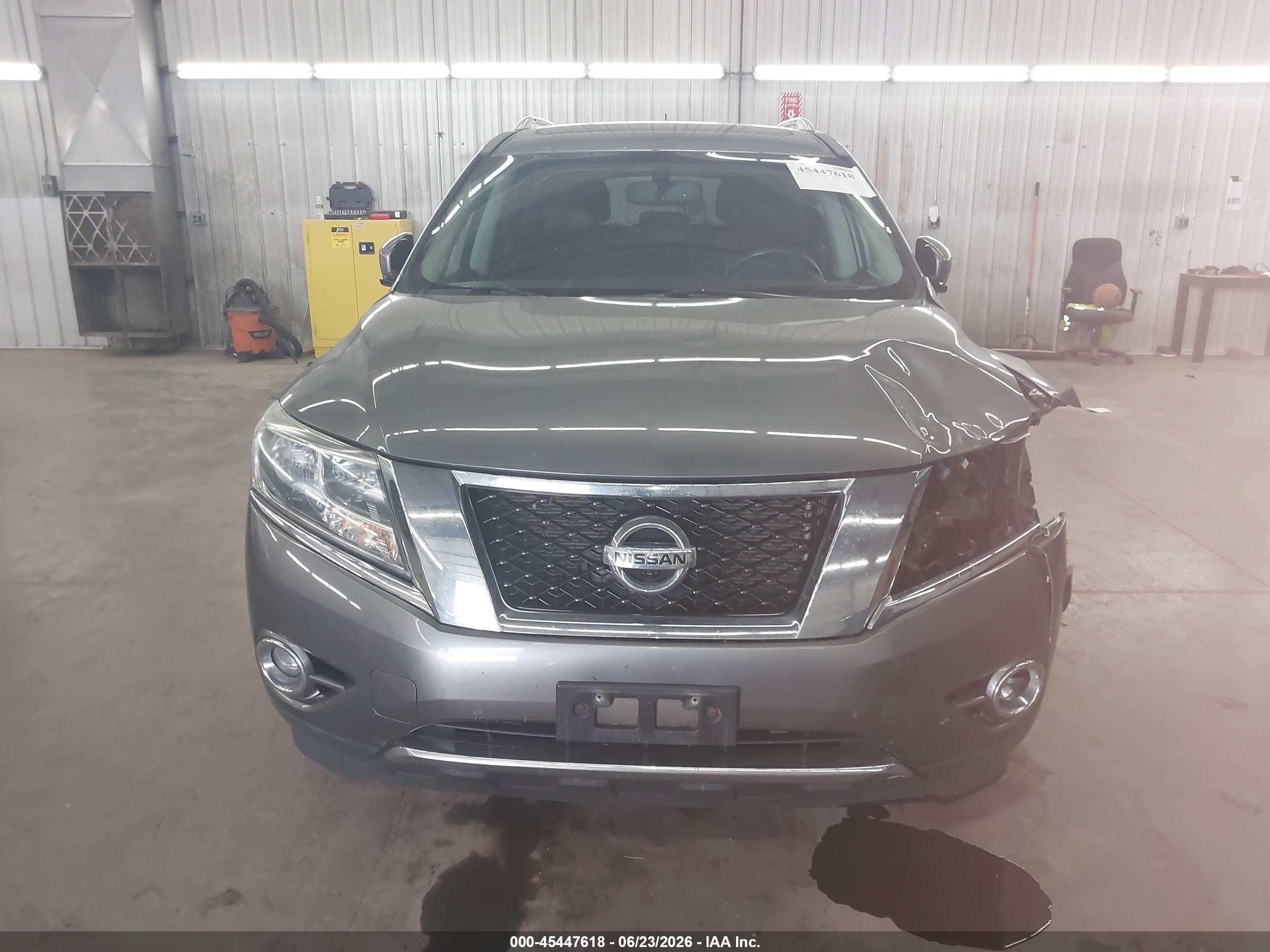 2015 Nissan Pathfinder Platinum/s/sl/sv Gray vin: 5N1AR2MM3FC642203