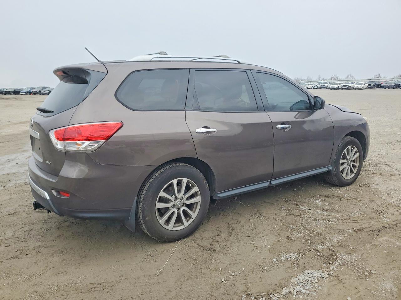 2015 Nissan Pathfinder S Угольный vin: 5N1AR2MM3FC646834