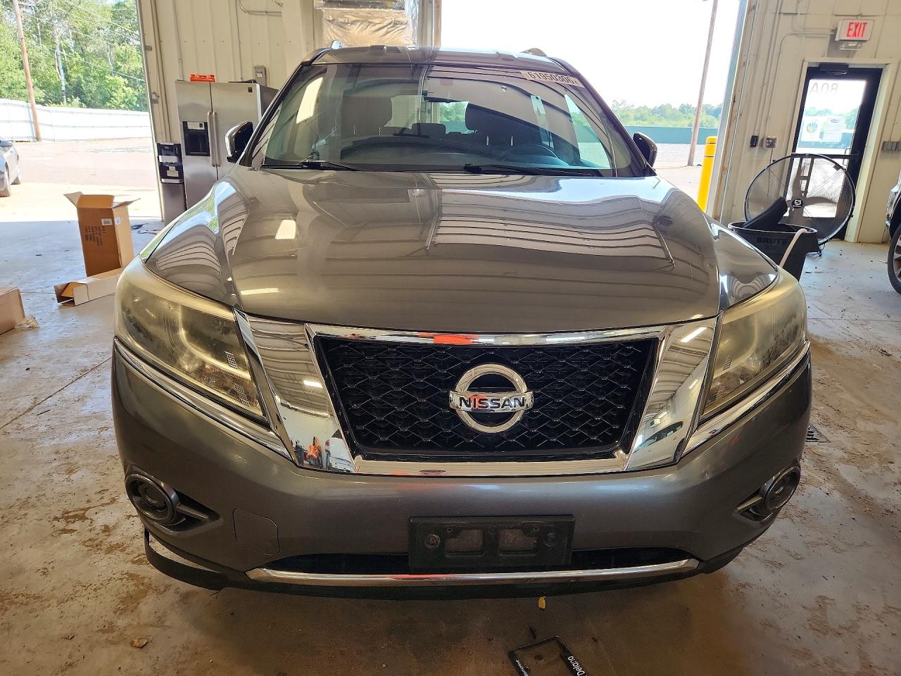 2015 Nissan Pathfinder S Gray vin: 5N1AR2MM3FC673631