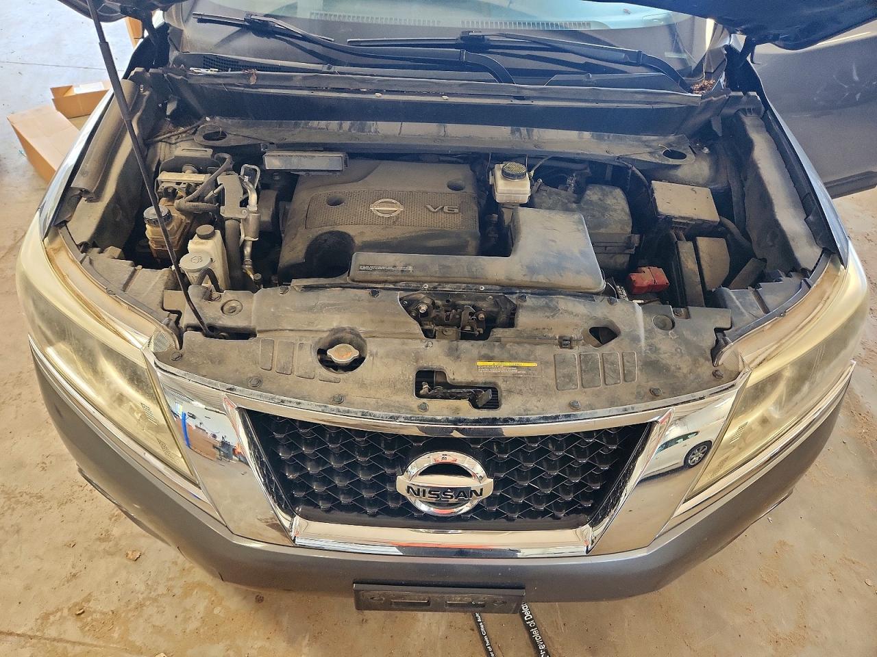2015 Nissan Pathfinder S Gray vin: 5N1AR2MM3FC673631