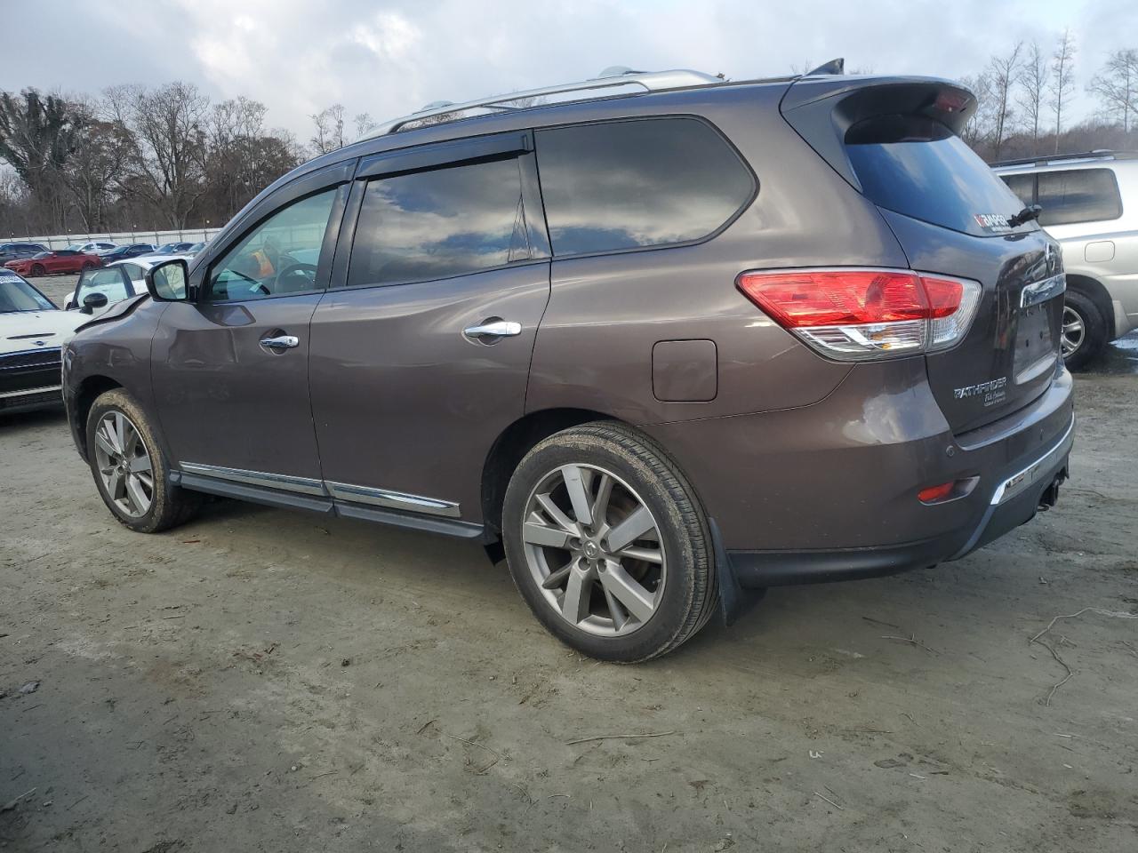 2015 Nissan Pathfinder S Gray vin: 5N1AR2MM3FC684113