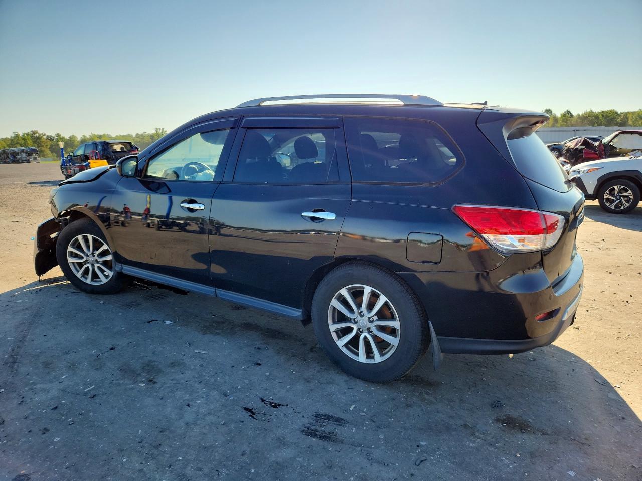 2015 Nissan Pathfinder Sv Black vin: 5N1AR2MM3FC703596
