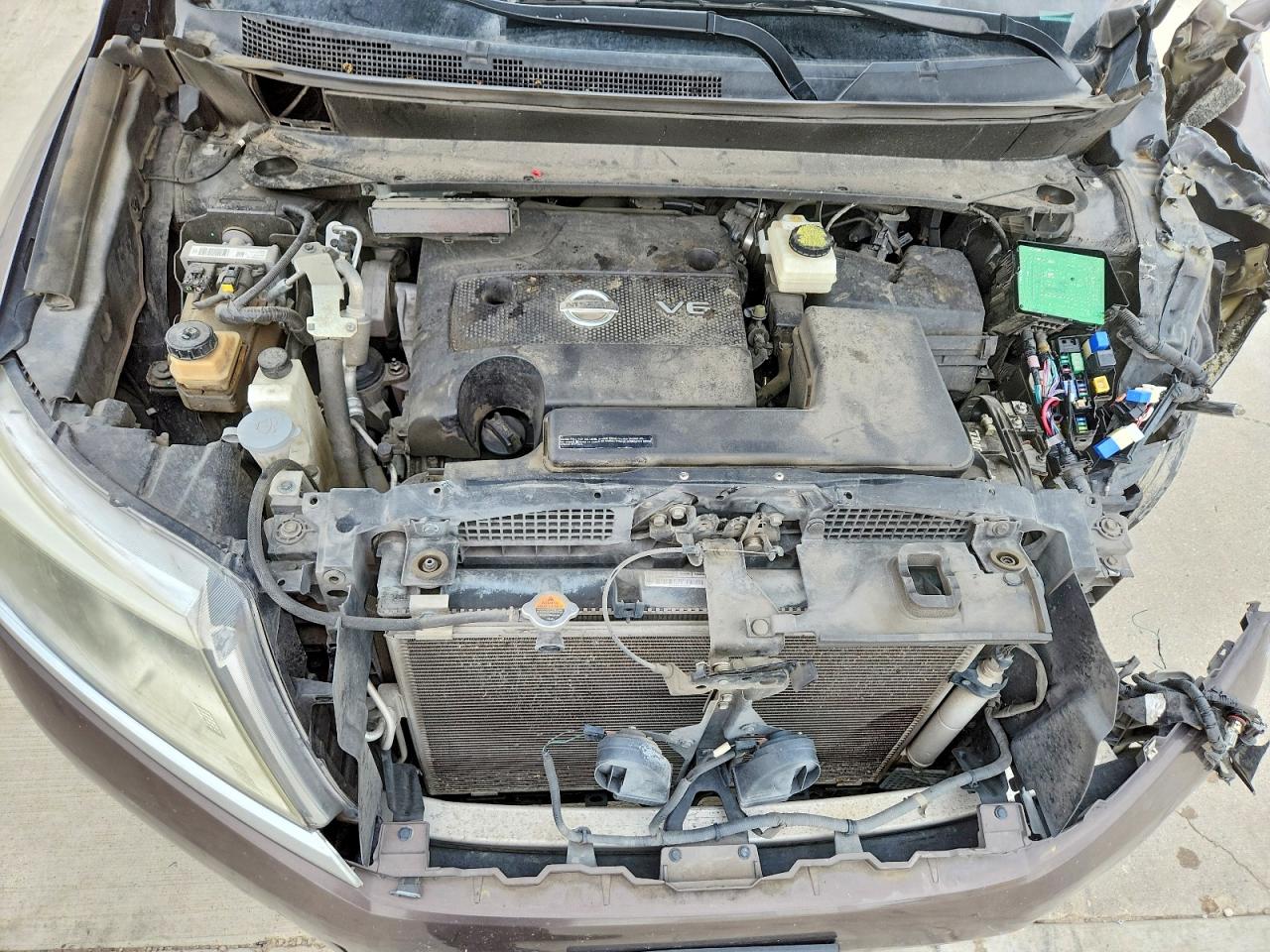 2015 Nissan Pathfinder Sv Tan vin: 5N1AR2MM3FC715988