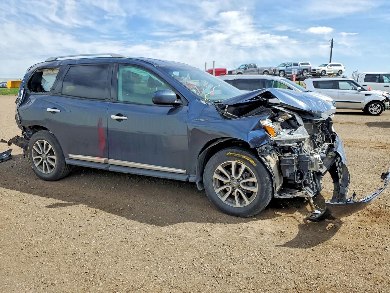 2013 Nissan Pathfinder S Blue vin: 5N1AR2MM4DC601785