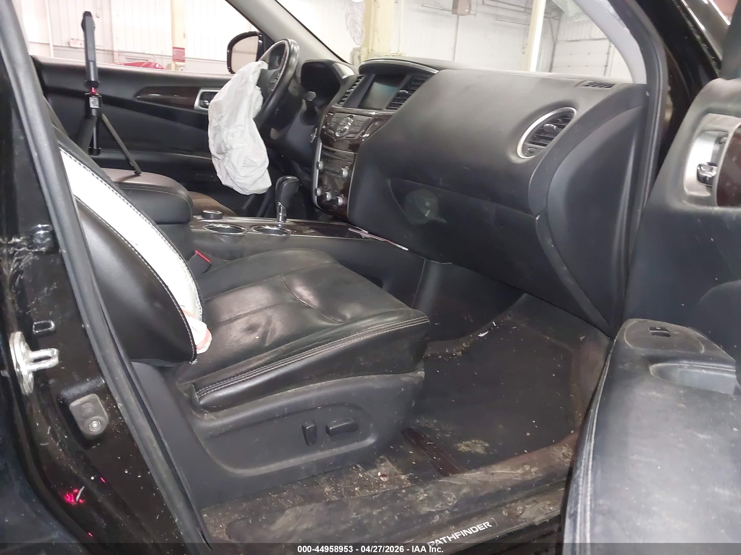 2013 Nissan Pathfinder Sl Черный vin: 5N1AR2MM4DC604993