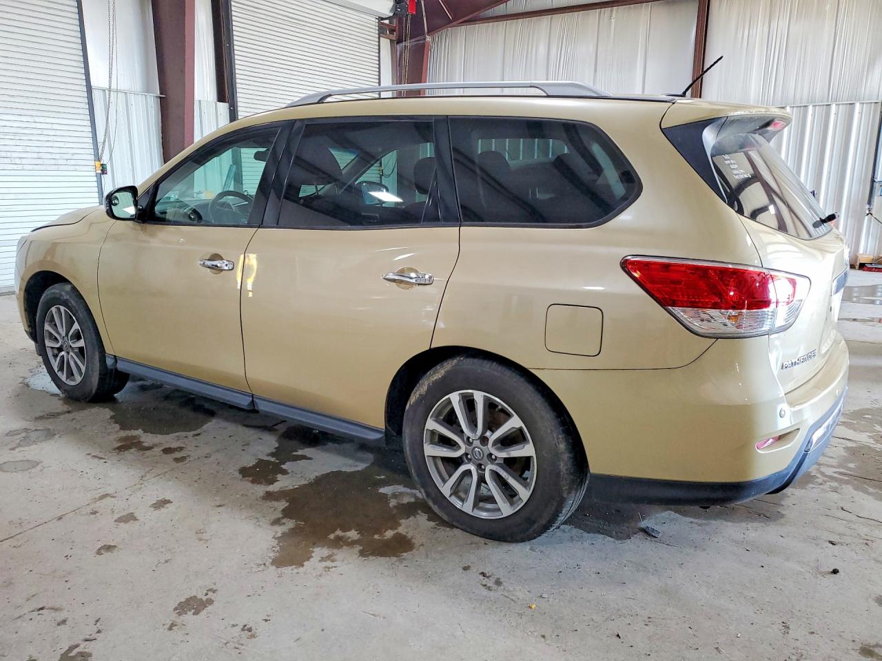 2013 Nissan Pathfinder S Gold vin: 5N1AR2MM4DC611877