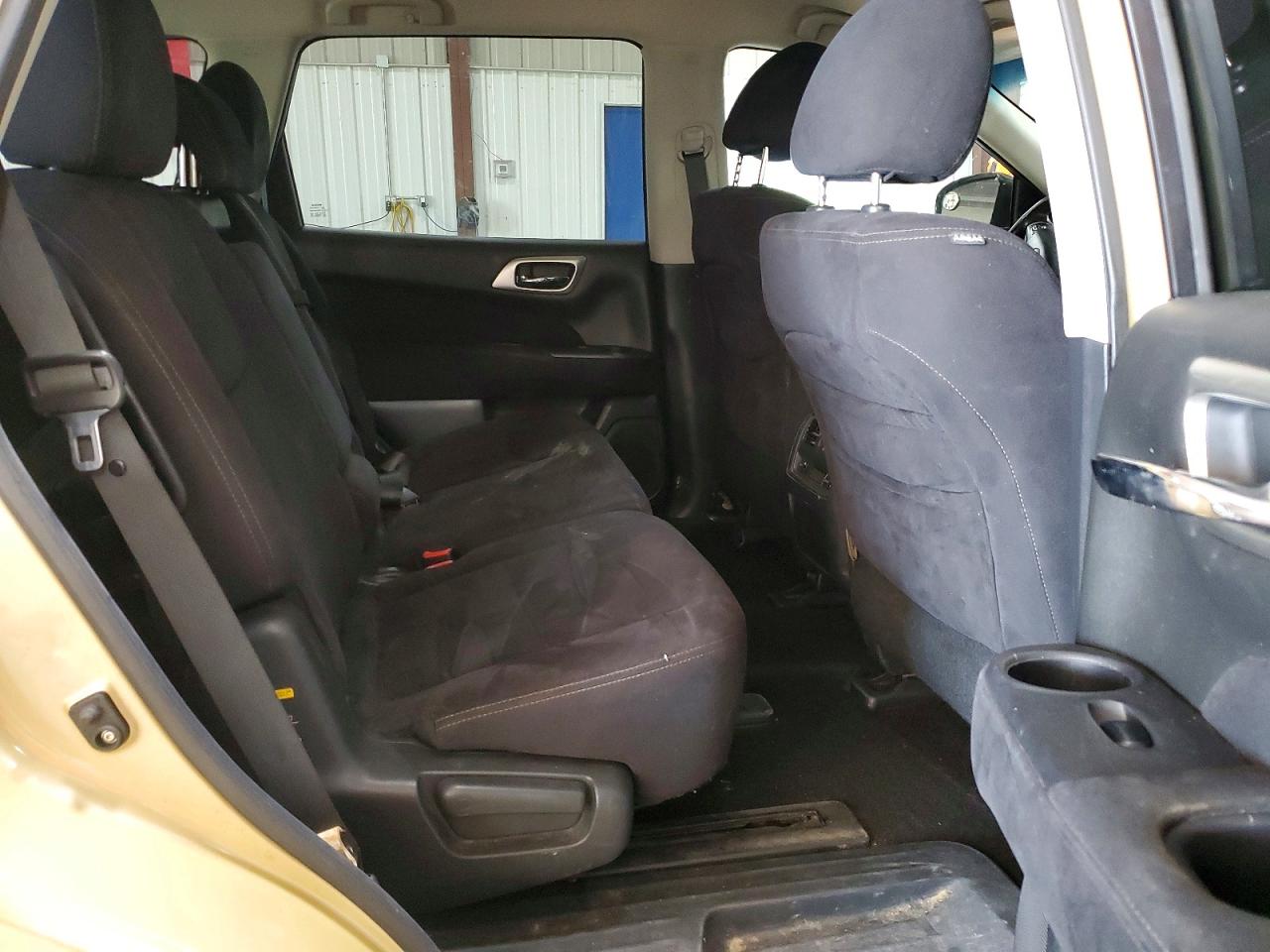 2013 Nissan Pathfinder S Gold vin: 5N1AR2MM4DC611877