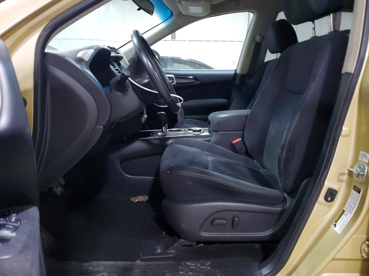 2013 Nissan Pathfinder S Gold vin: 5N1AR2MM4DC611877