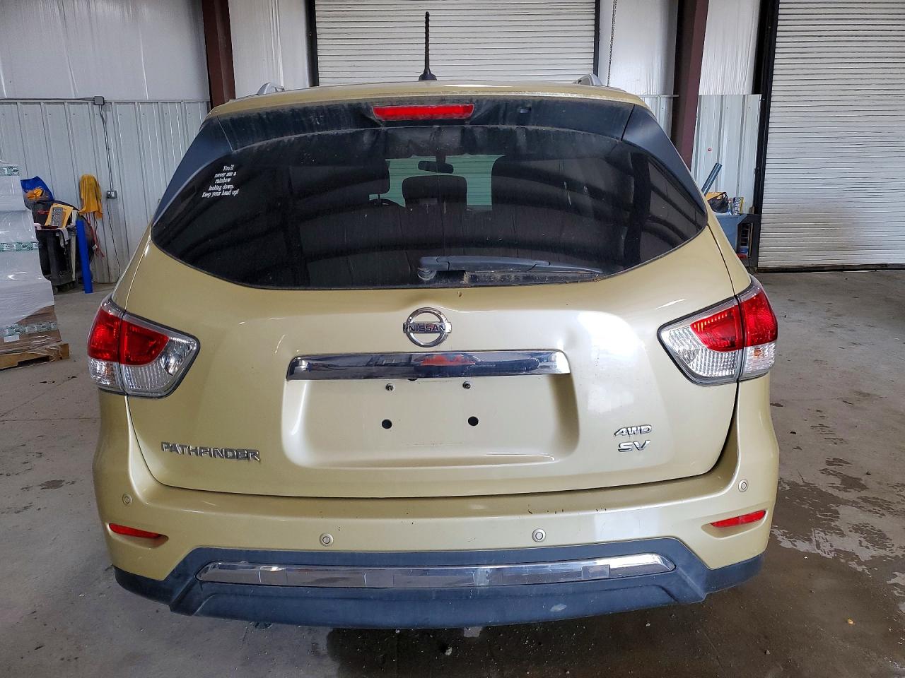 2013 Nissan Pathfinder S Gold vin: 5N1AR2MM4DC611877