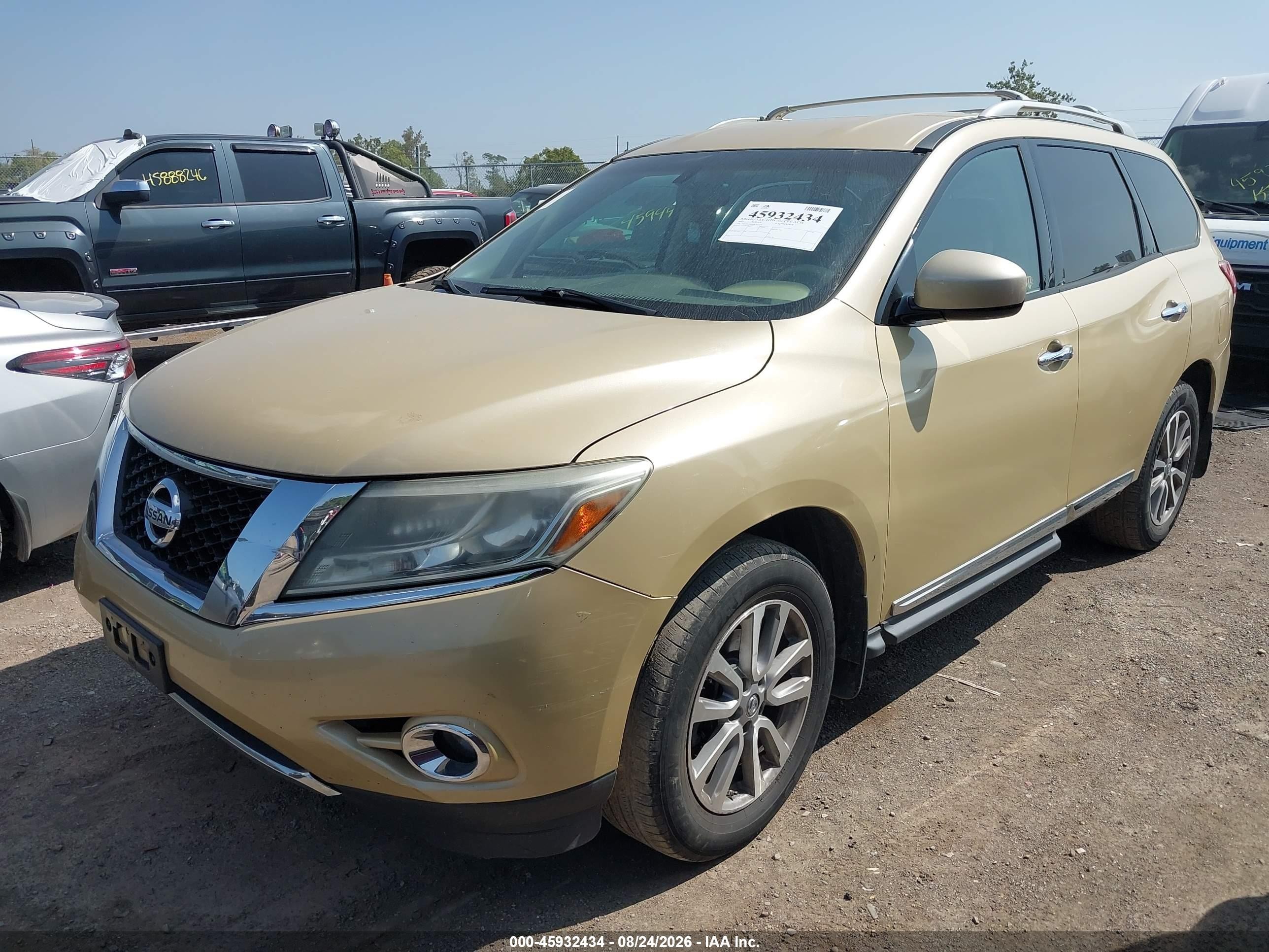 2013 Nissan Pathfinder Sl Золотой vin: 5N1AR2MM4DC625116