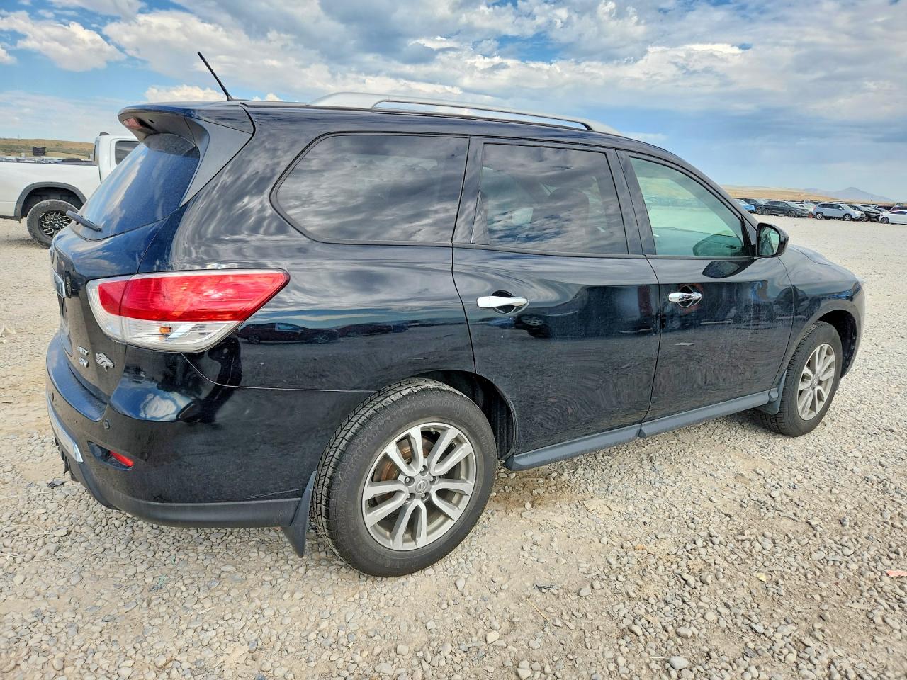 2013 Nissan Pathfinder S Black vin: 5N1AR2MM4DC625892