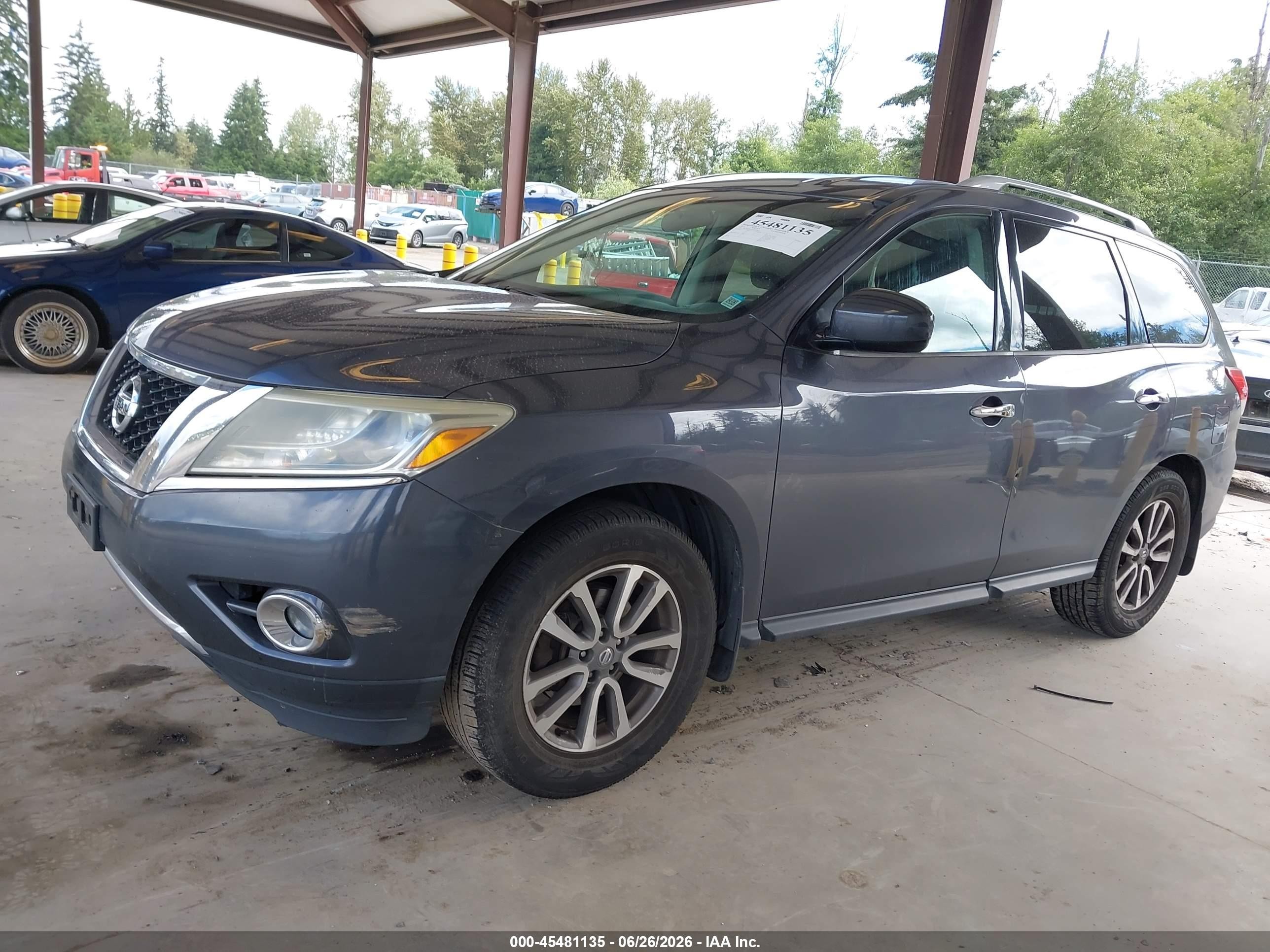 2013 Nissan Pathfinder Sv Gray vin: 5N1AR2MM4DC632812