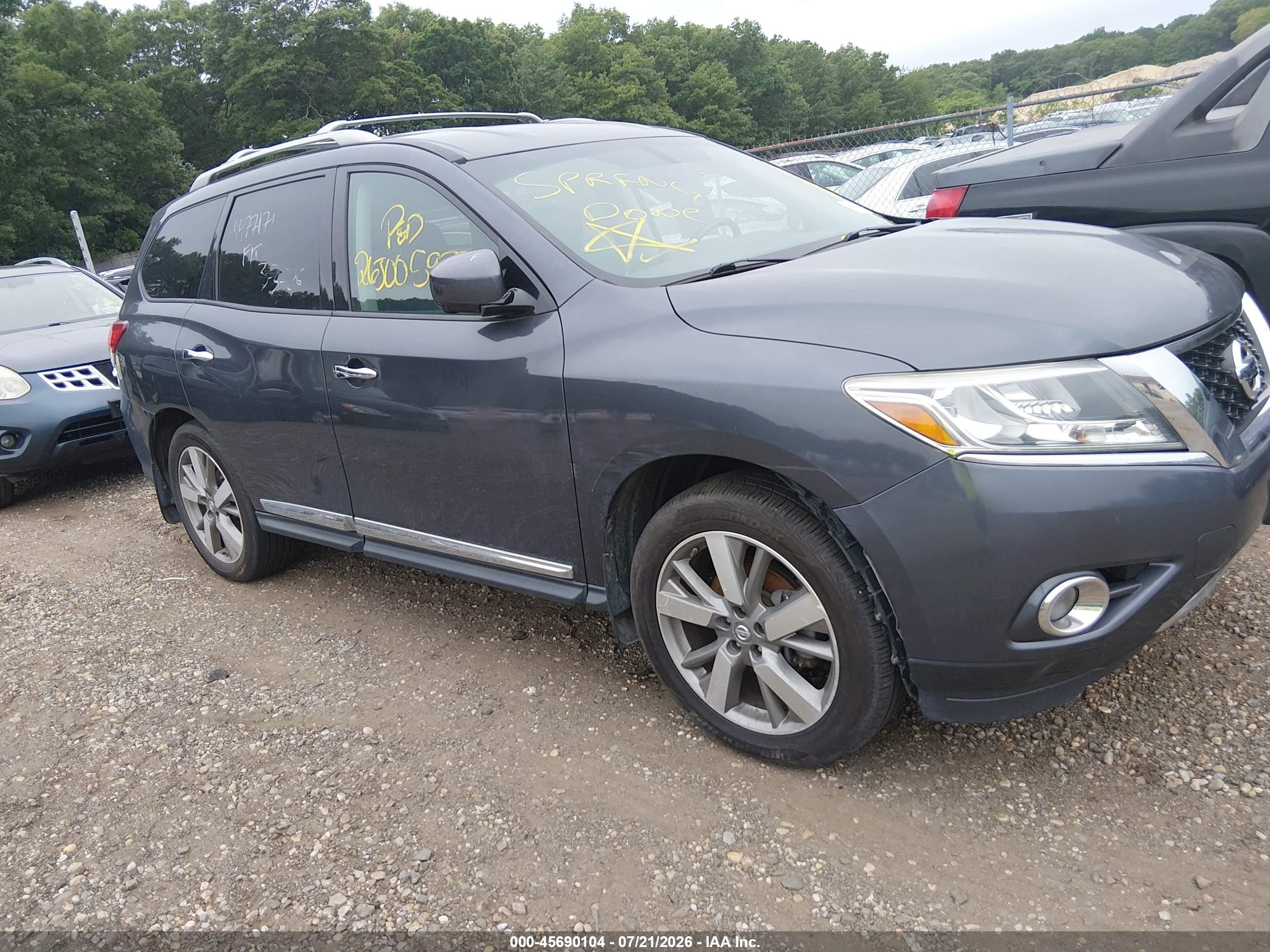 2013 Nissan Pathfinder Platinum Black vin: 5N1AR2MM4DC641865