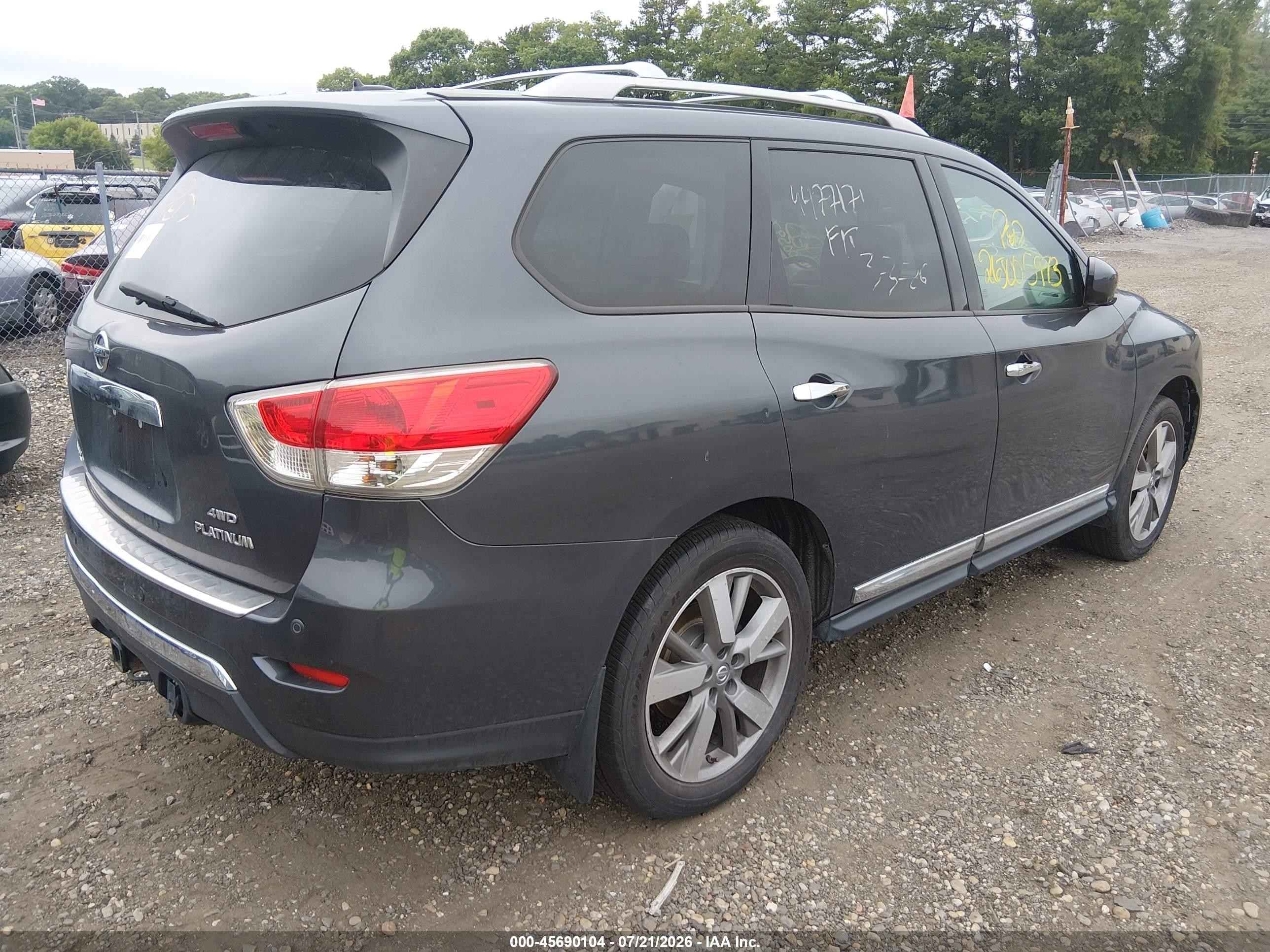 2013 Nissan Pathfinder Platinum Black vin: 5N1AR2MM4DC641865