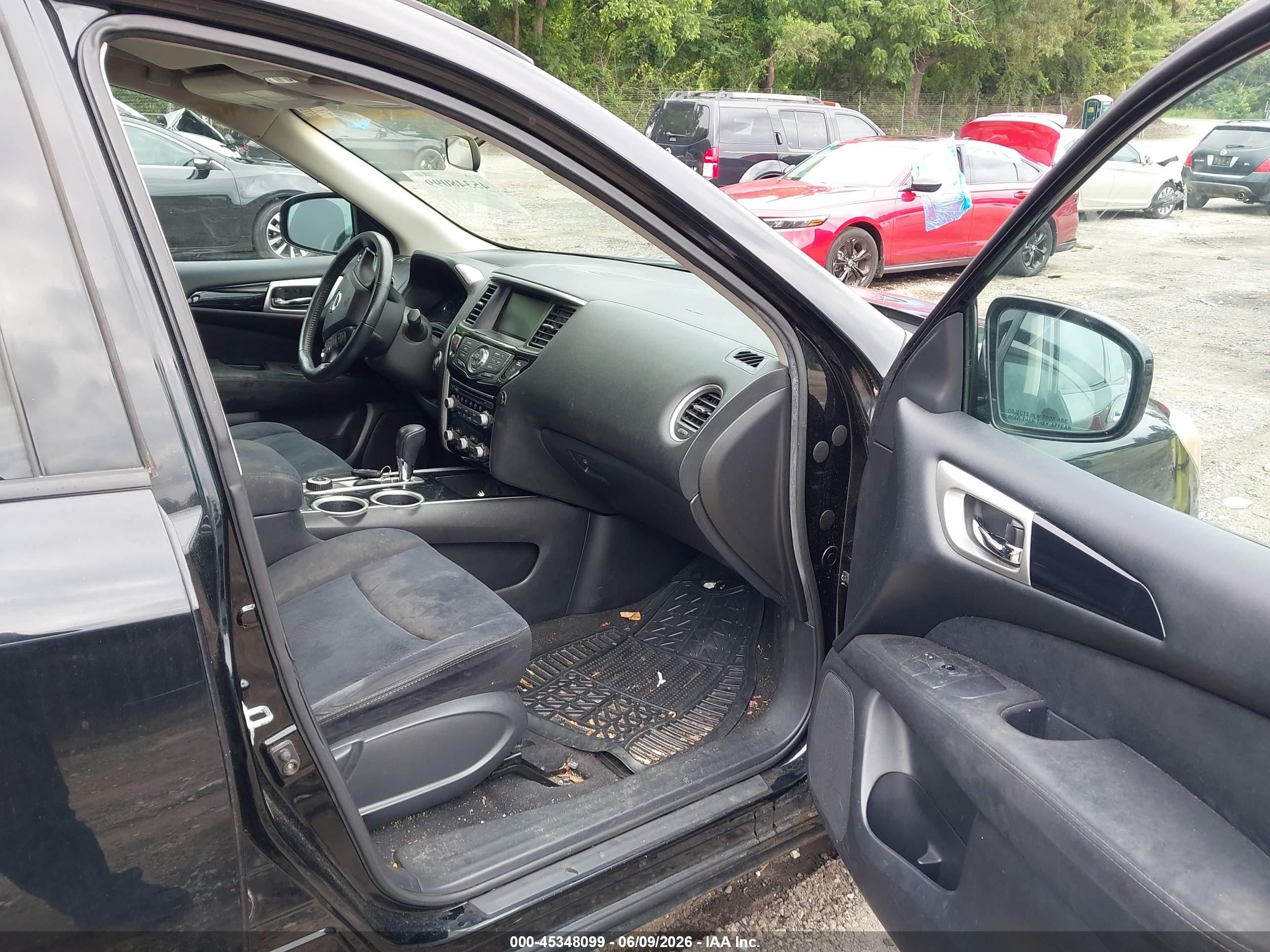 2013 Nissan Pathfinder Sv Black vin: 5N1AR2MM4DC644538