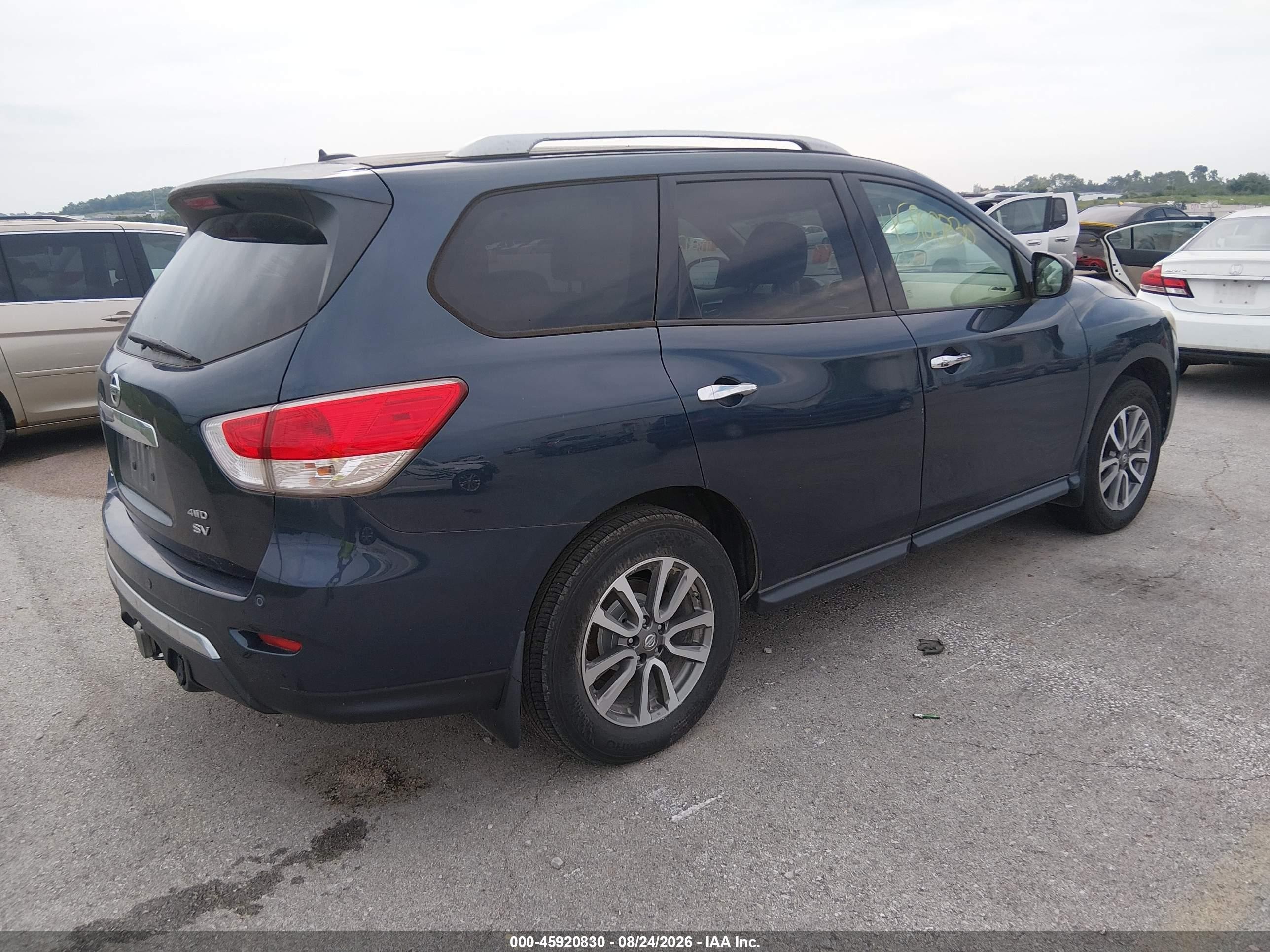 2013 Nissan Pathfinder Sv Blue vin: 5N1AR2MM4DC658925