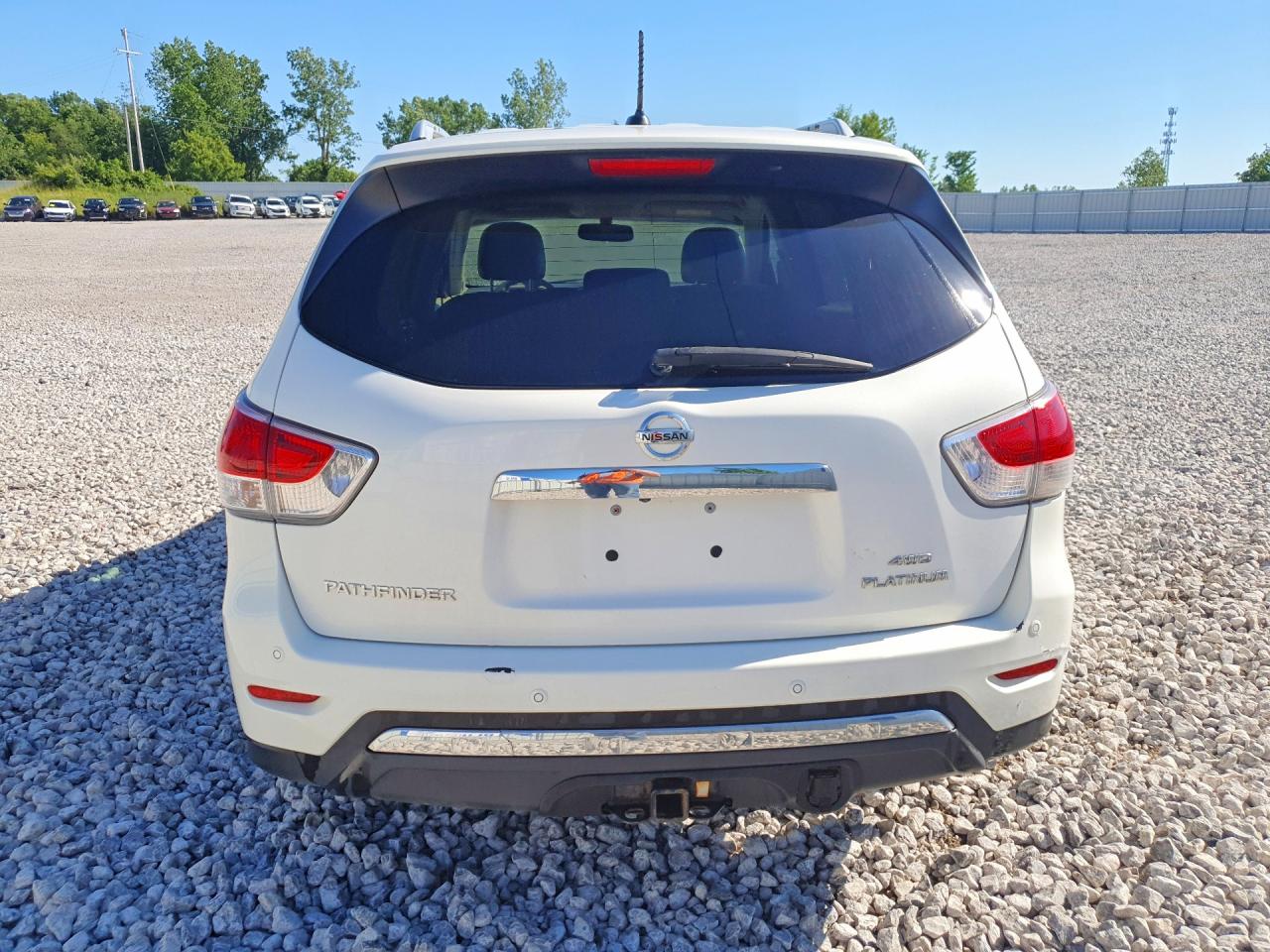 2013 Nissan Pathfinder S White vin: 5N1AR2MM4DC661484