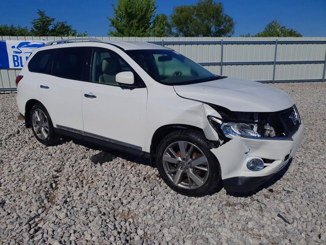 2013 Nissan Pathfinder S White vin: 5N1AR2MM4DC661484