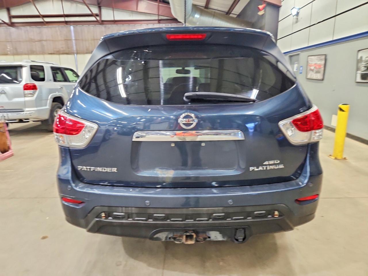 2013 Nissan Pathfinder S Blue vin: 5N1AR2MM4DC671562