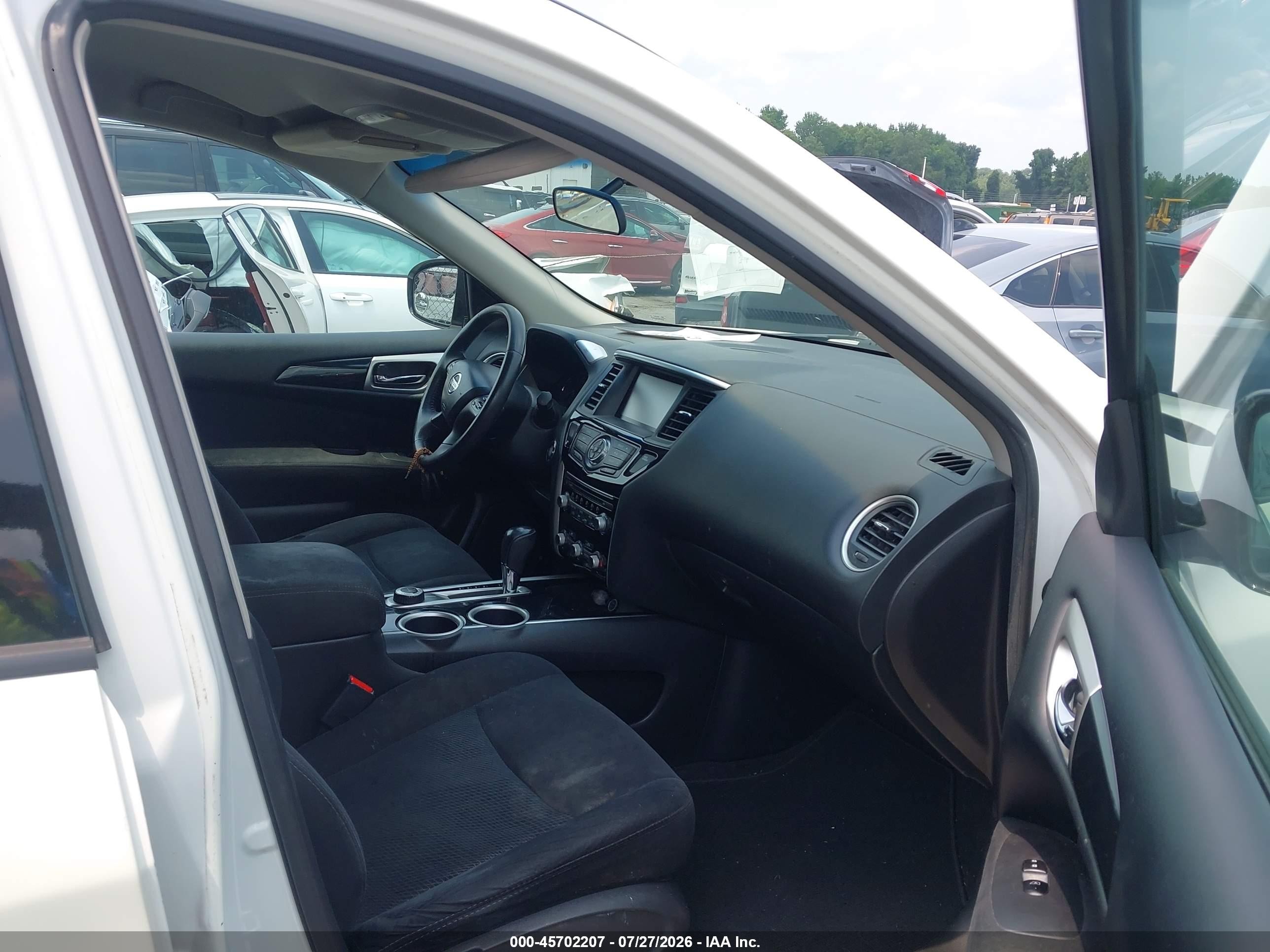 2013 Nissan Pathfinder Sv White vin: 5N1AR2MM4DC673957