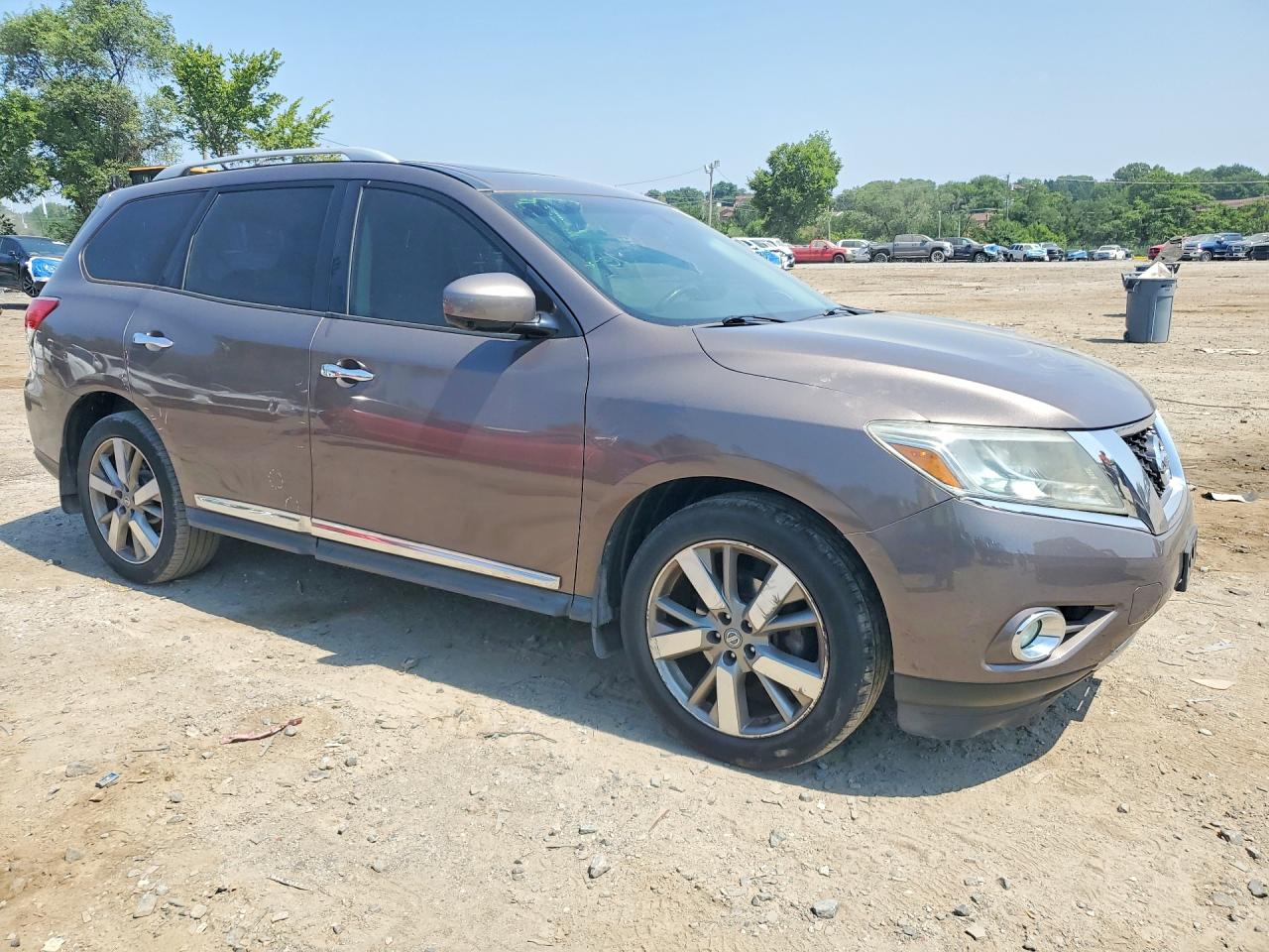 2013 Nissan Pathfinder S Brown vin: 5N1AR2MM4DC674090