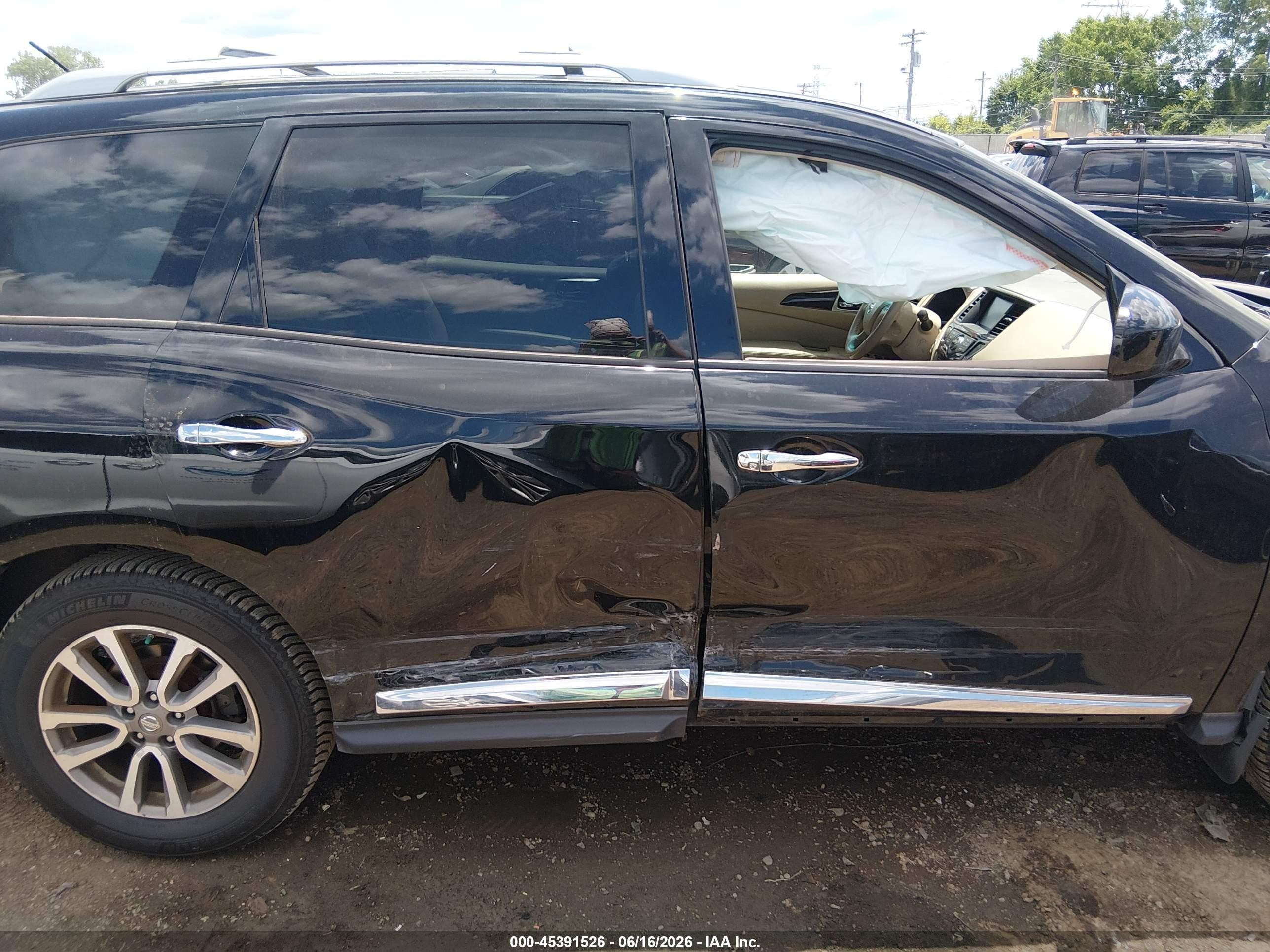 2013 Nissan Pathfinder Sl Black vin: 5N1AR2MM4DC688877