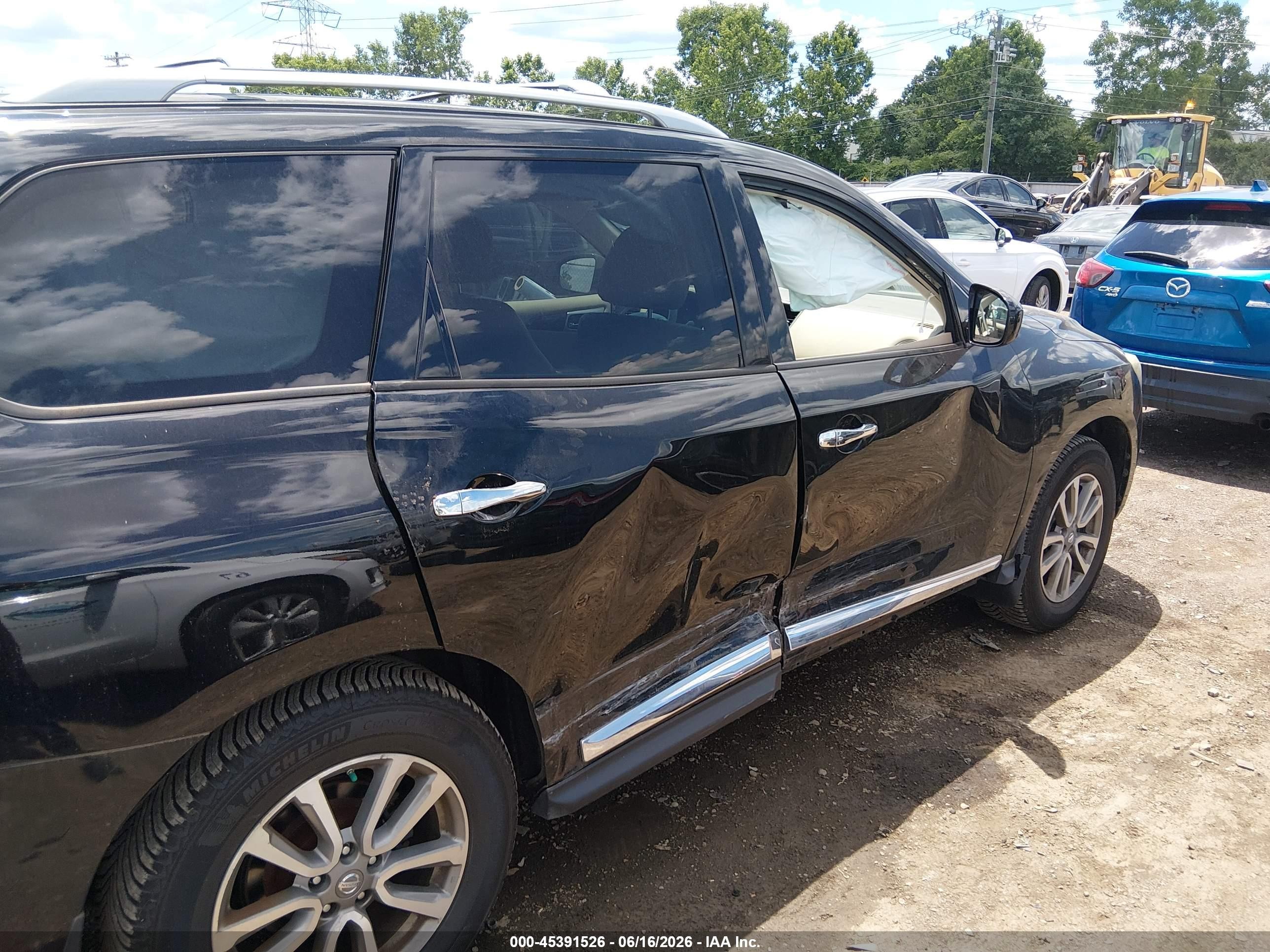 2013 Nissan Pathfinder Sl Black vin: 5N1AR2MM4DC688877
