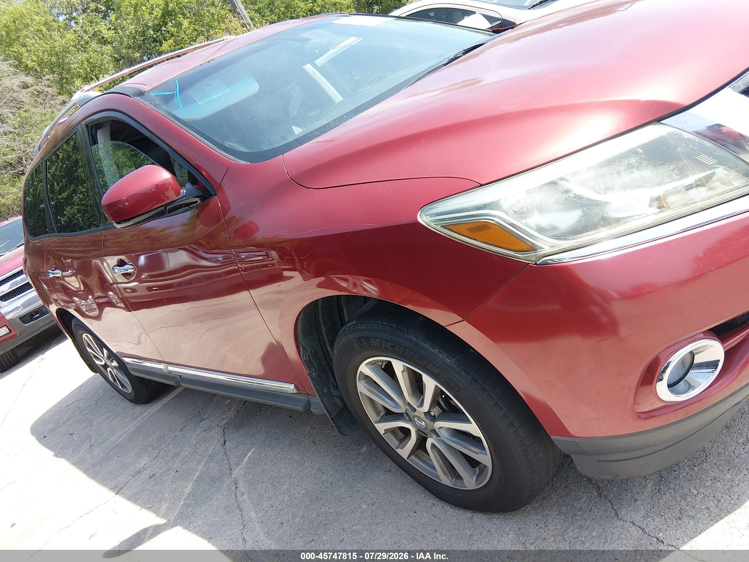 2014 Nissan Pathfinder Sl Red vin: 5N1AR2MM4EC608415