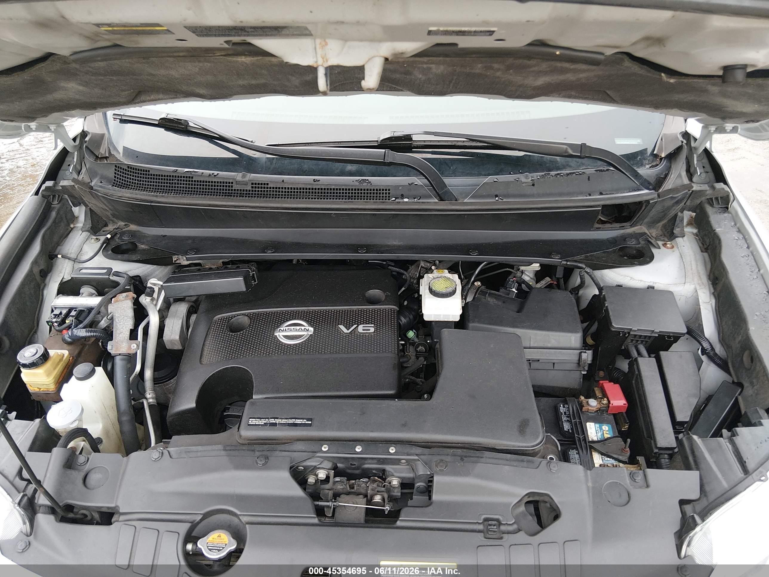 2014 Nissan Pathfinder Platinum Silver vin: 5N1AR2MM4EC610214