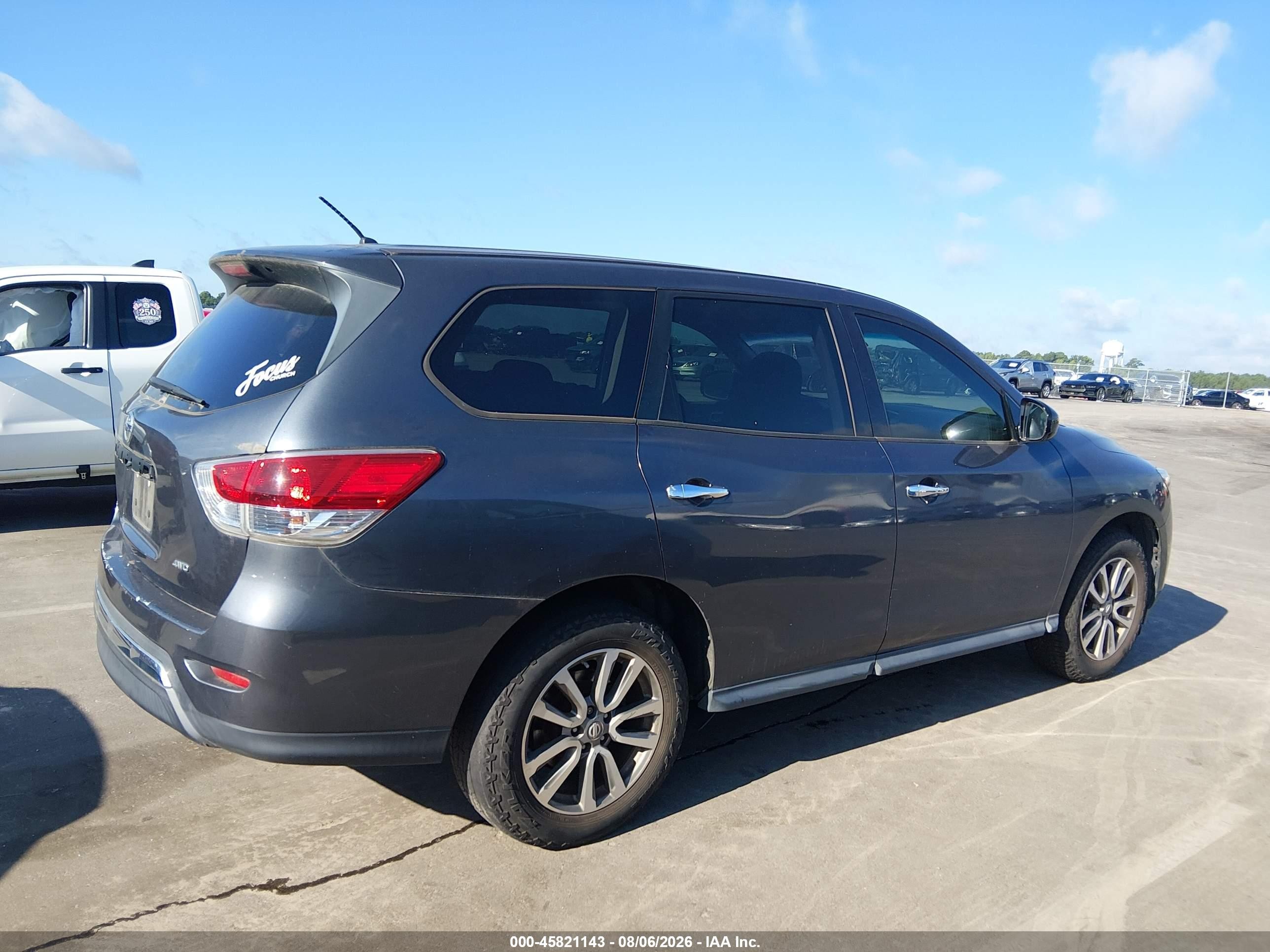 2014 Nissan Pathfinder S Gray vin: 5N1AR2MM4EC623352