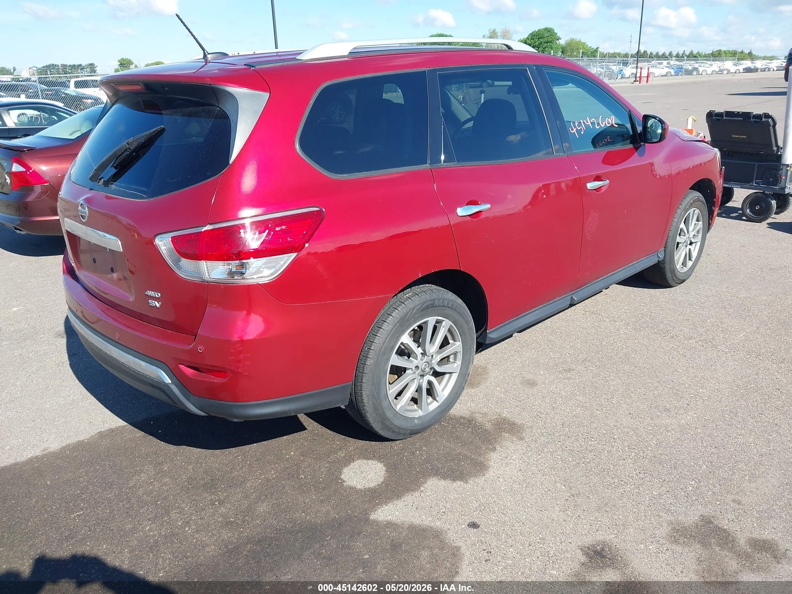 2014 Nissan Pathfinder Sv Red vin: 5N1AR2MM4EC625330