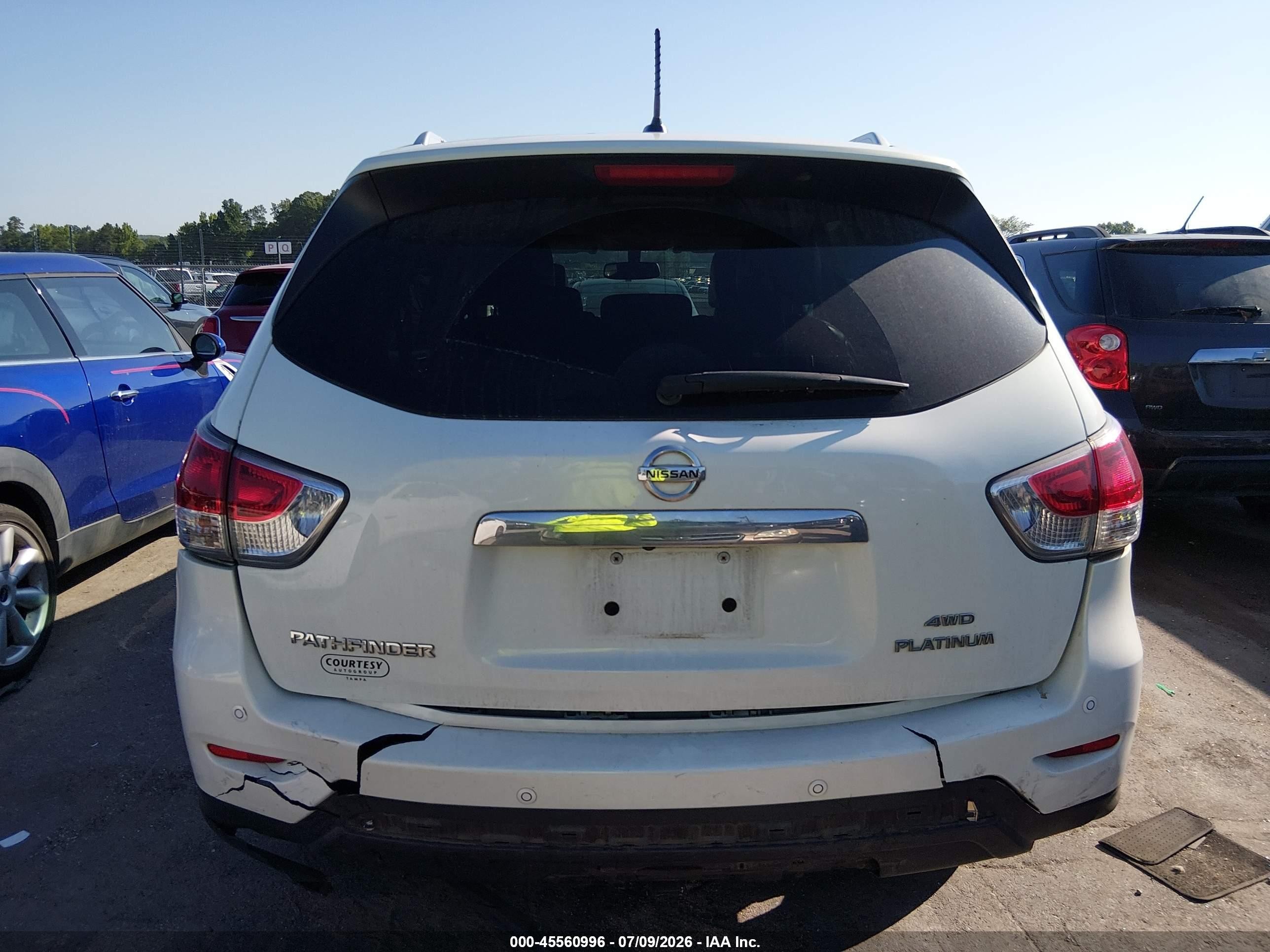 2014 Nissan Pathfinder Platinum White vin: 5N1AR2MM4EC633900